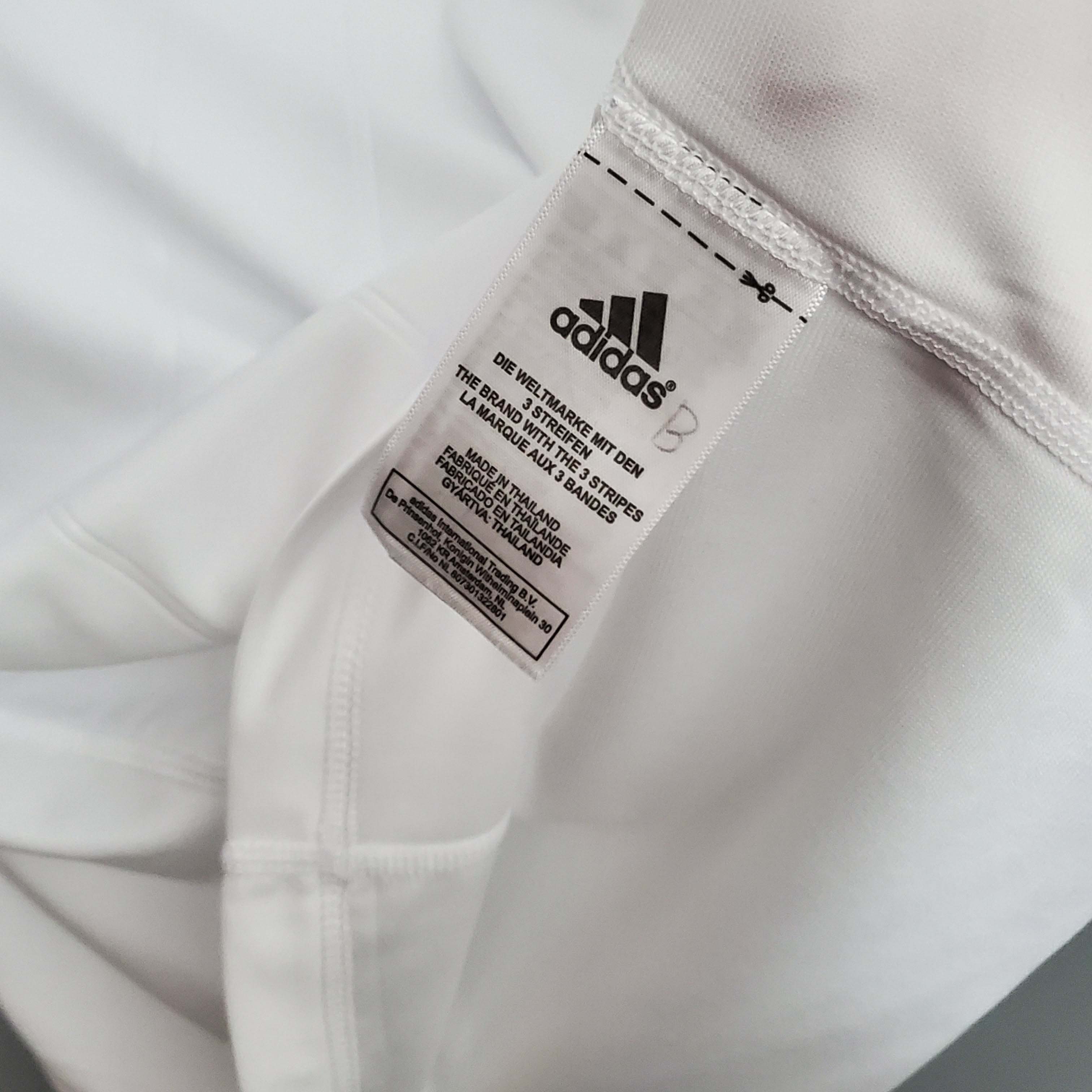 2010/2011 Retro Real Madrid Home Football Shirt 1:1 Thai Quality:football jersey mysite: unitedjerseyfootball 邓江浪:football