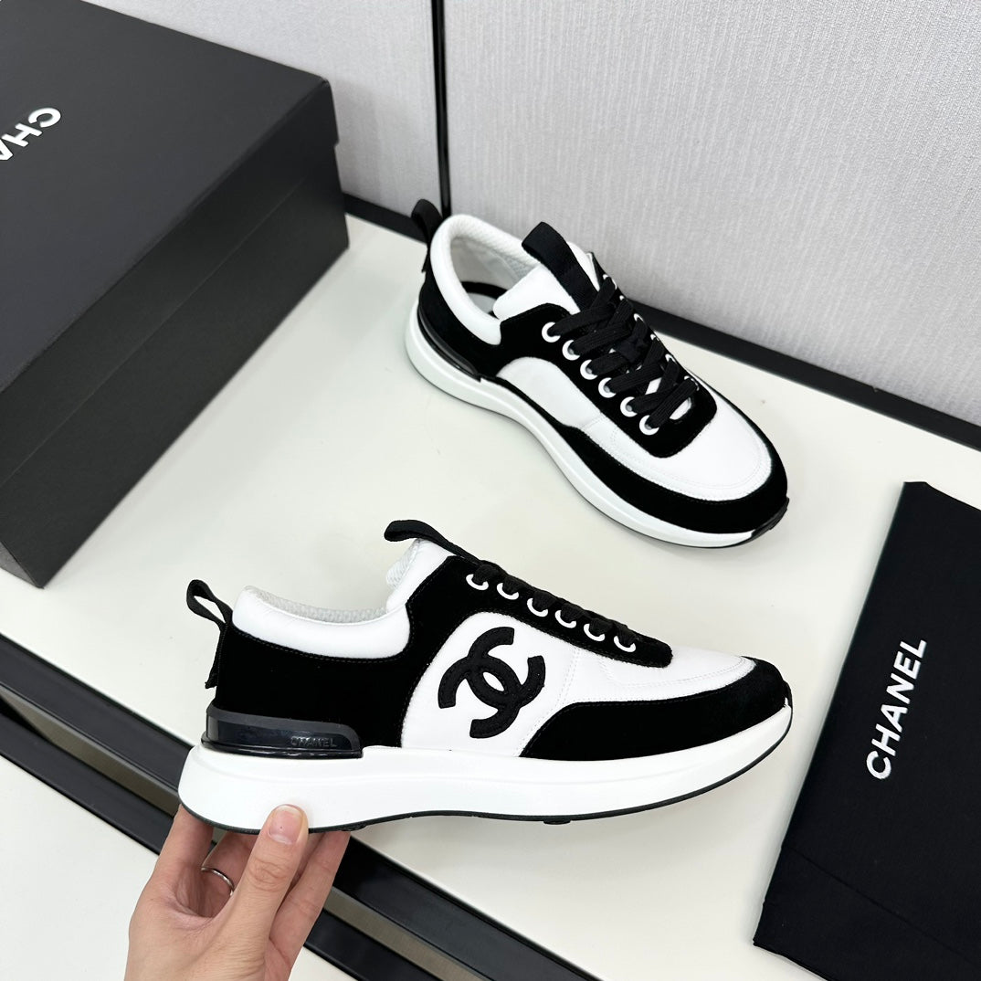 SNEAKER IN BLACK SUEDE AND WHITE CALFSKIN、mysite、Cacoeks