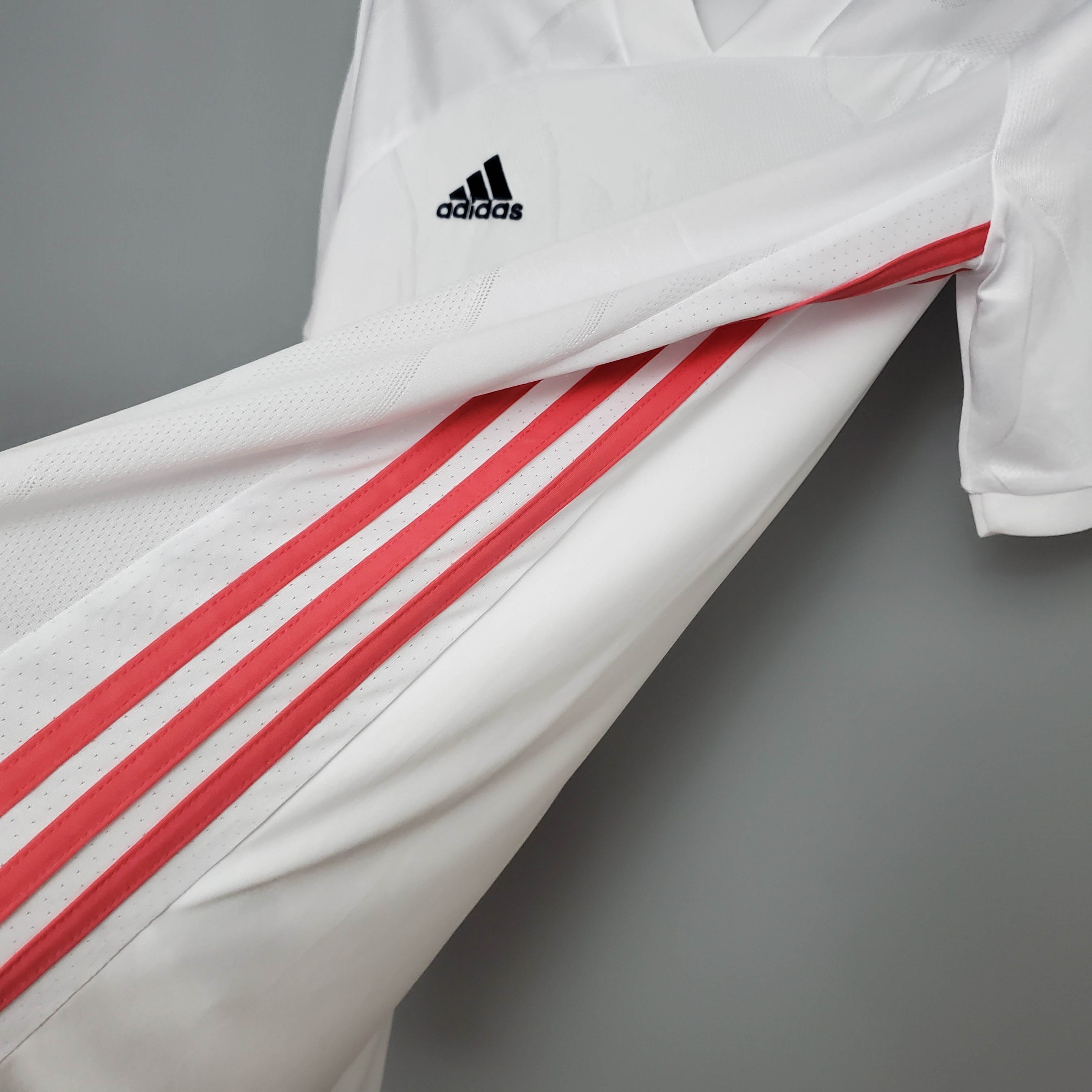 2020/2021 Real Madrid Home Football Shirt 1:1 Thai Quality:football jersey mysite: unitedjerseyfootball 邓江浪:football