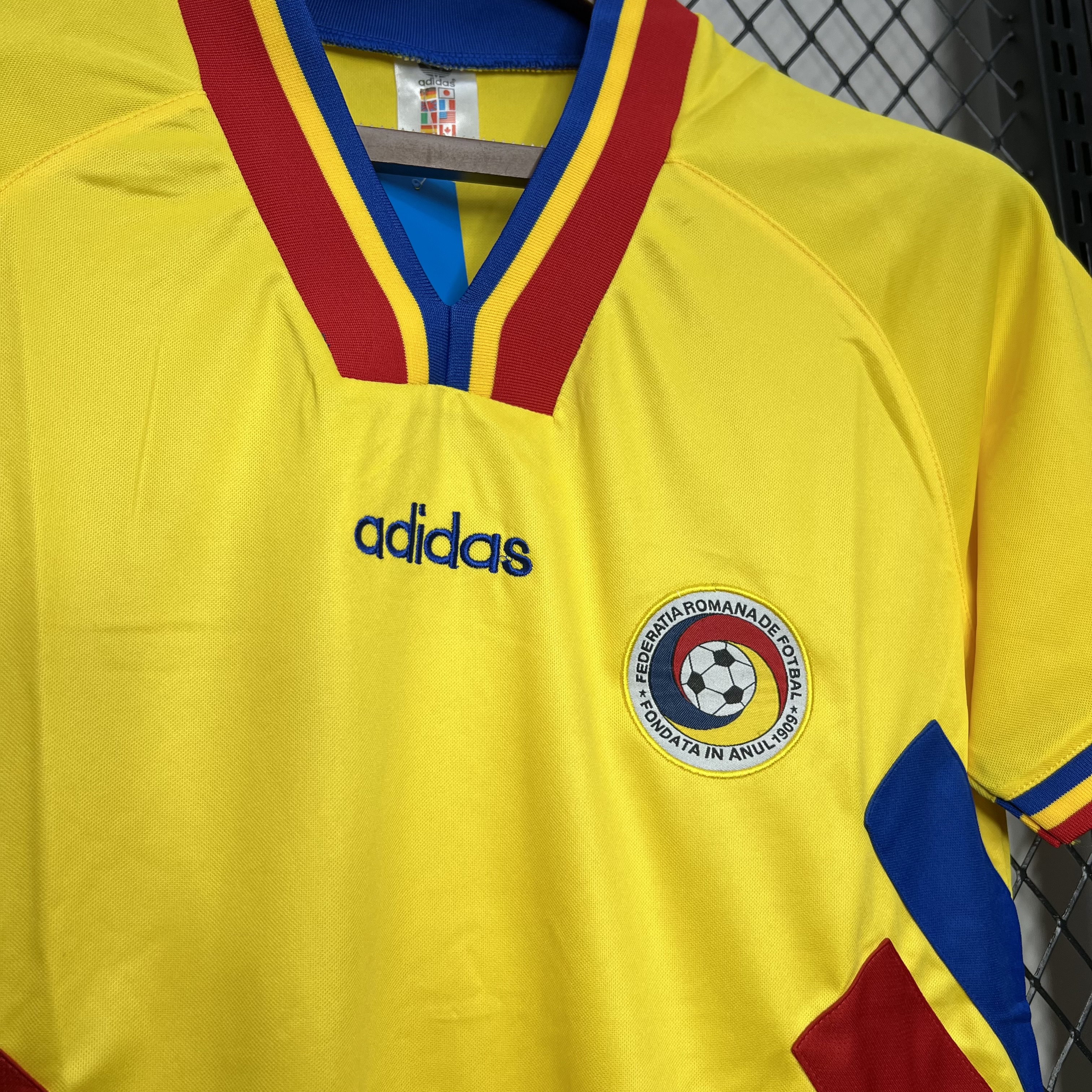Higojerseys-Retro Romania 1994 Home Stadium Jersey