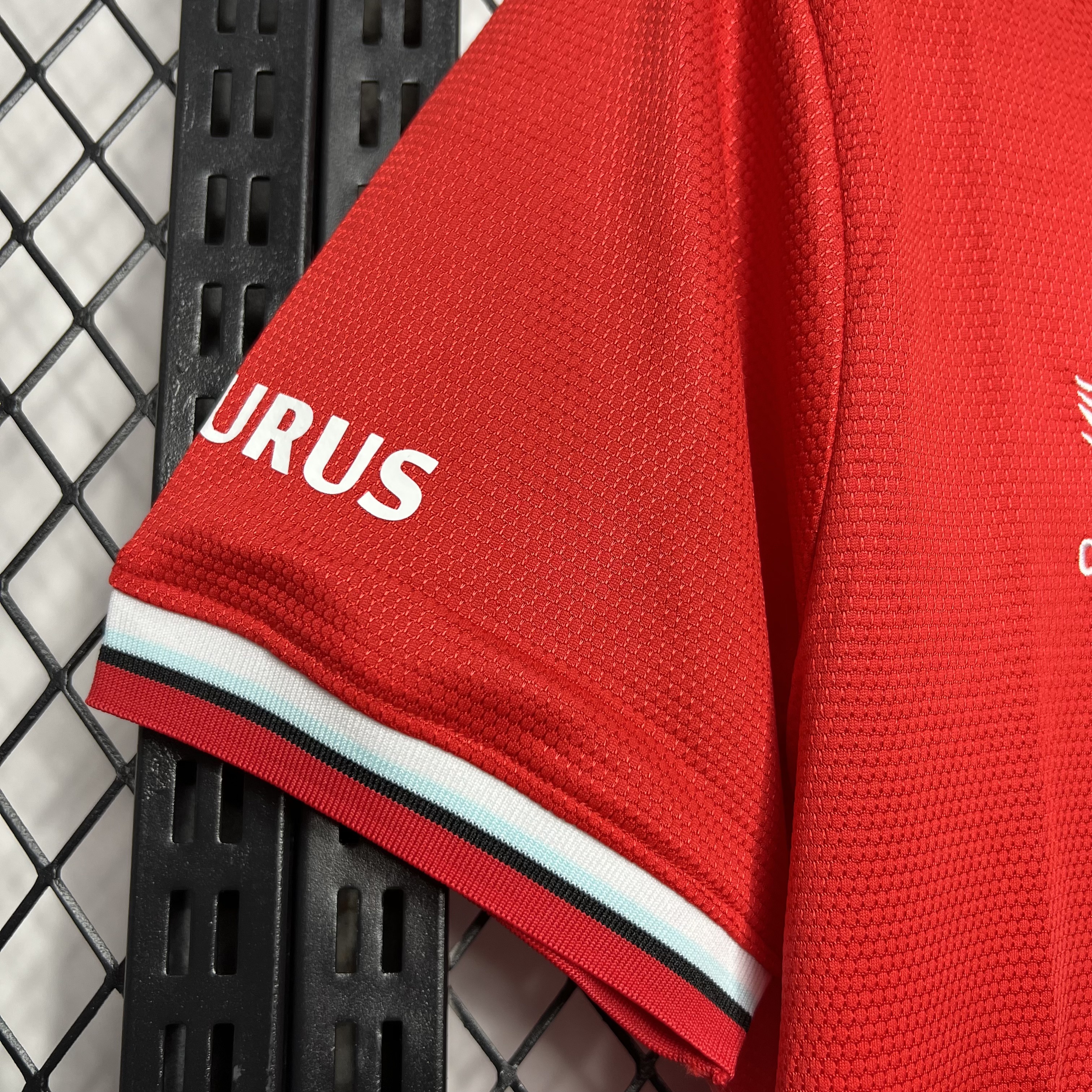 ManixJersey.com | Twente 24-25 Home Stadium Jersey - Fans Version -Customize Name, Number and Patch | Worldwide Shipping