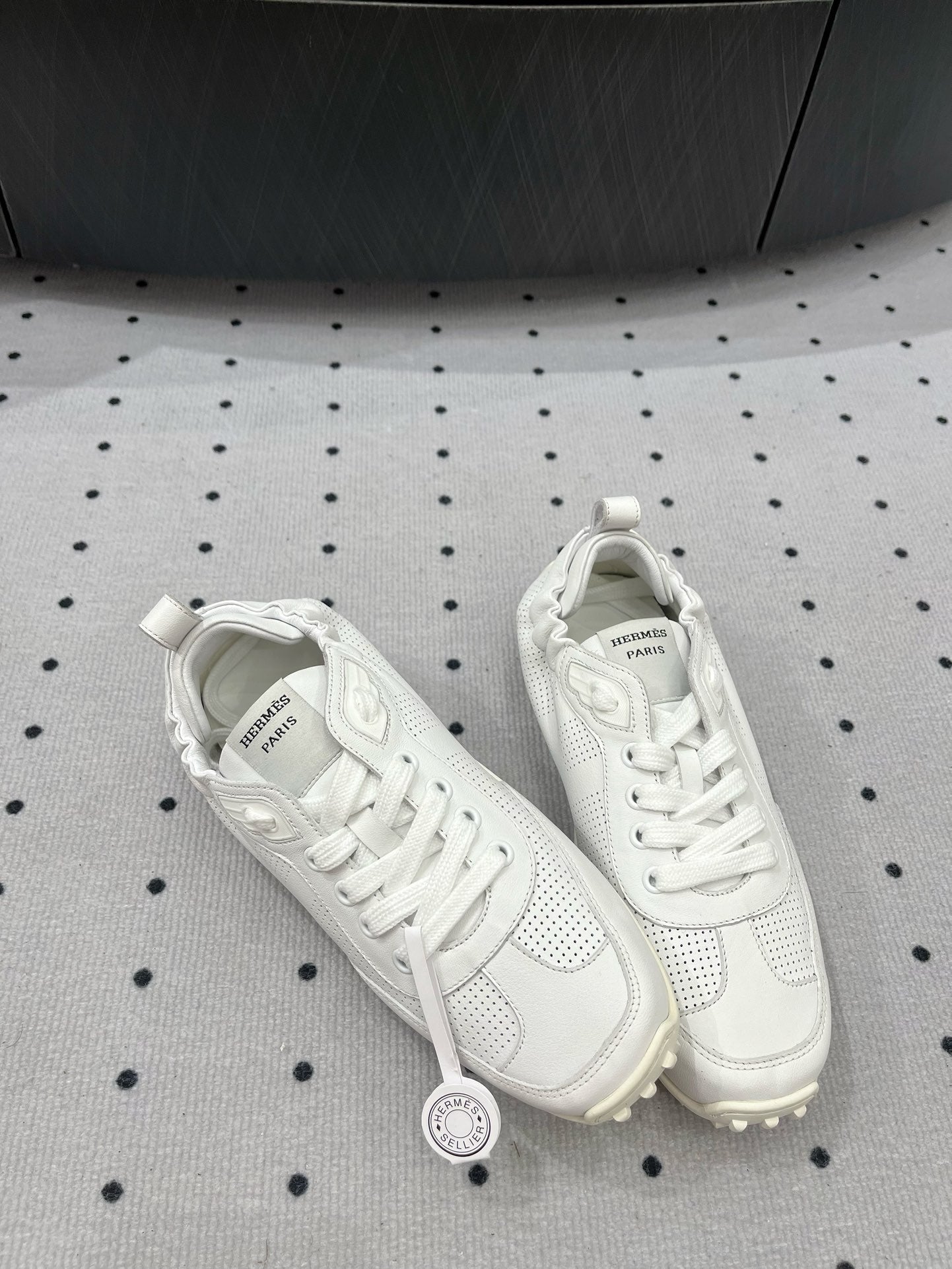 TRAIL SNEAKER IN WHITE CALFSKIN、mysite、Cacoeks
