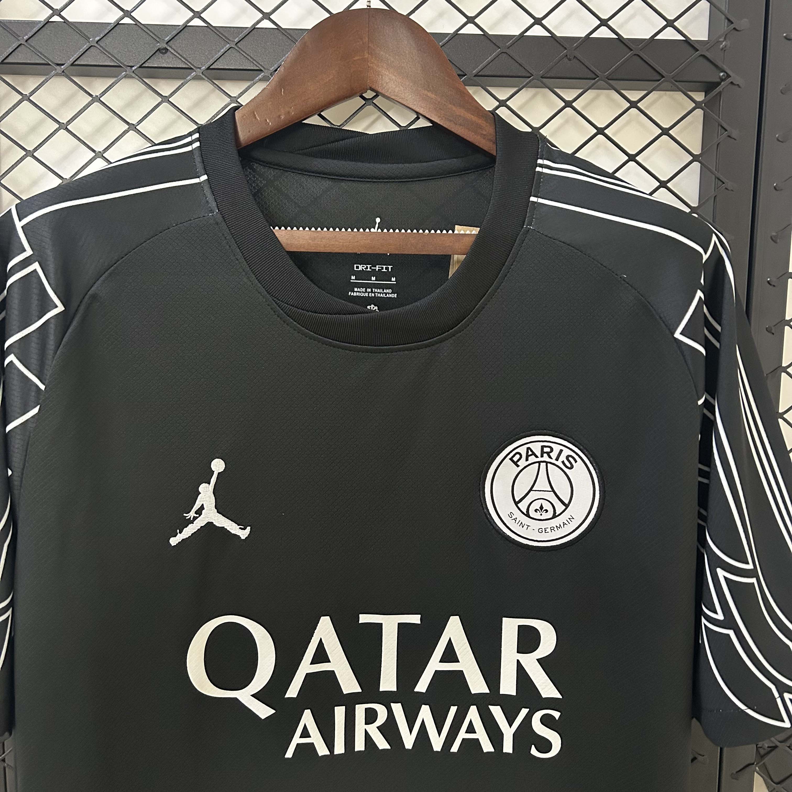 2024/2025 Psg Paris Saint-Germain Fourth Away black Football Shirt 1:1 Thai Quality:football jersey mysite: unitedjerseyfootball 邓江浪:football