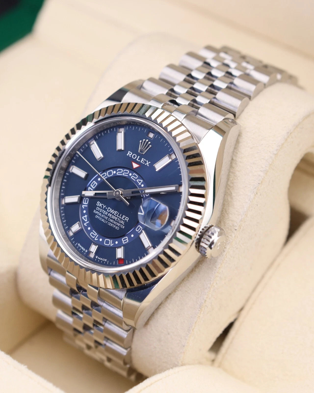 Rolex Sky-Dweller Blue Dial Super Clone Swiss Replica WatchJubilee Bracelet Ref 336934 9002 Swiss Movement