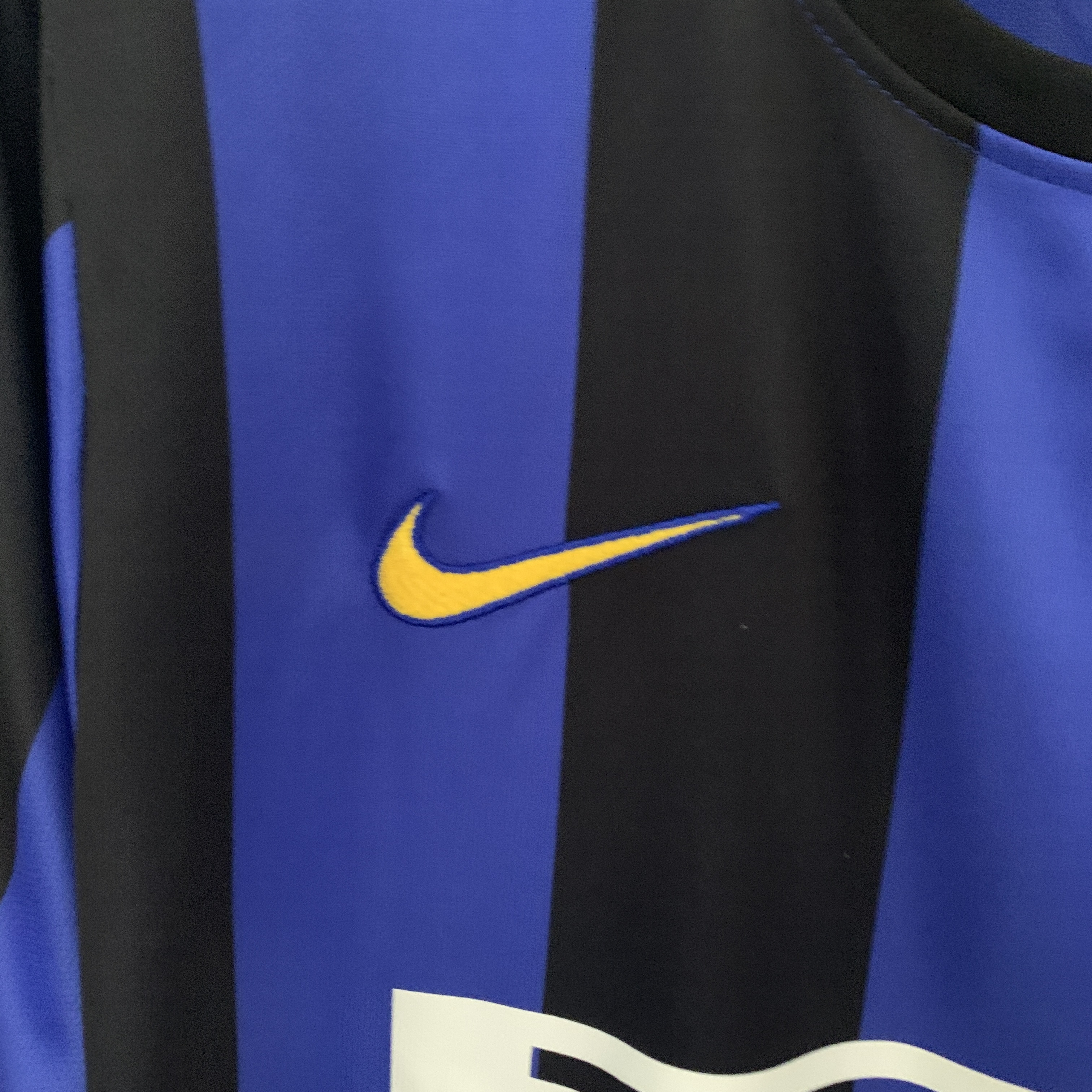 Higojerseys-Retro Inter Milan 1999-00 Home Stadium Jersey