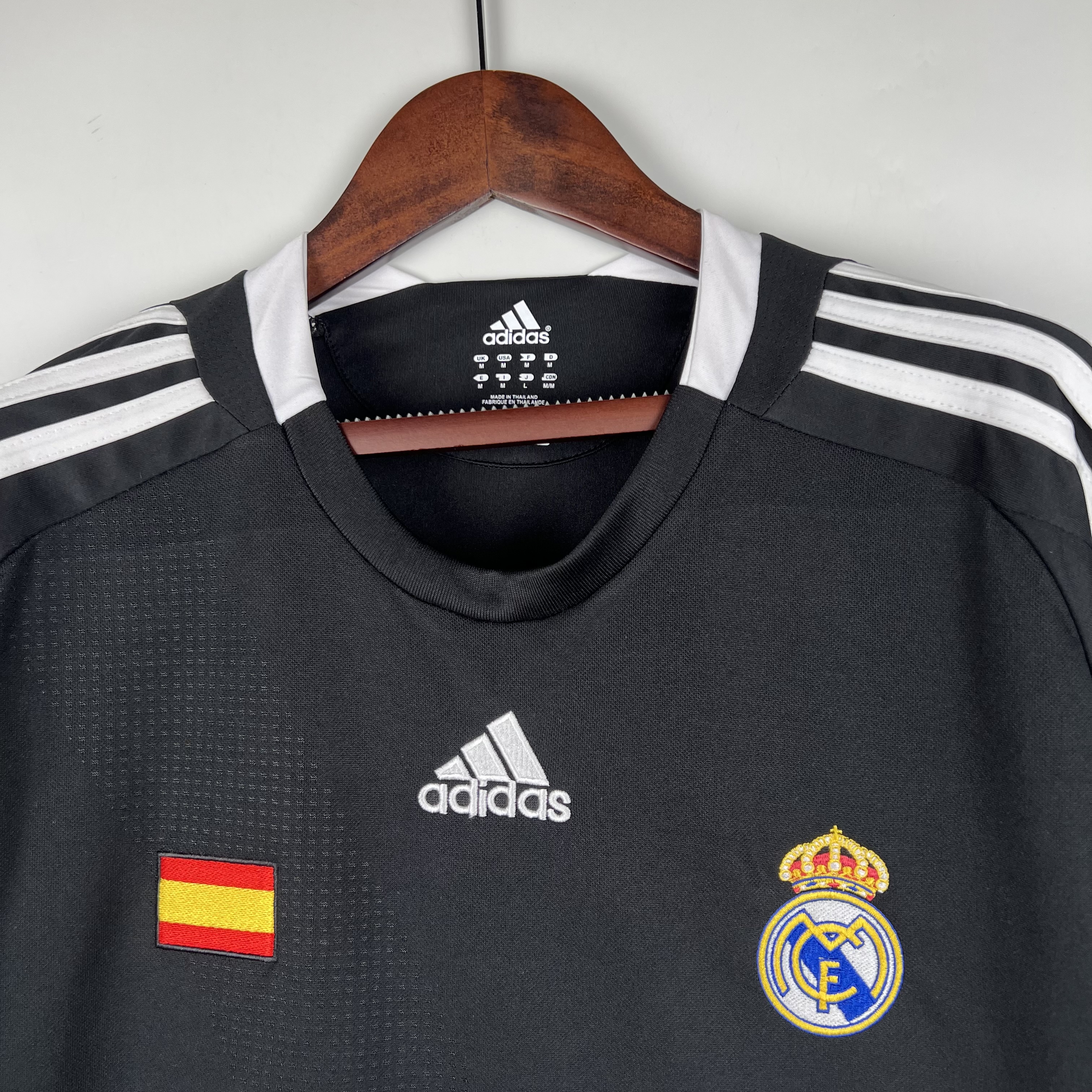 ManixJersey.com | Retro Real Madrid 08-09 Third Jersey -Customize Name, Number and Patch | Worldwide Shipping