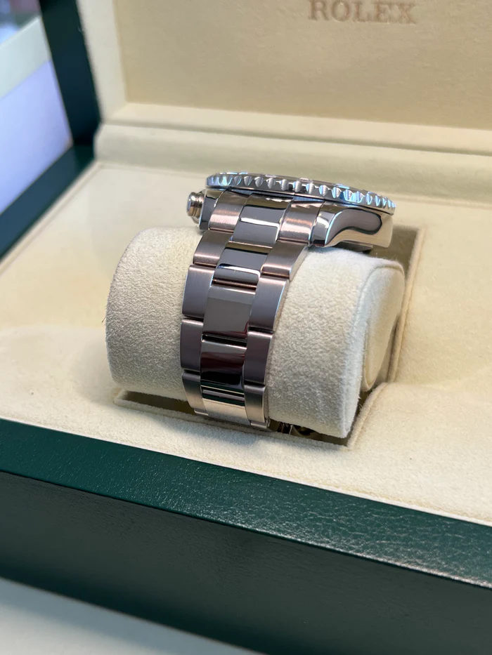 兼职  林炎: luxecystore