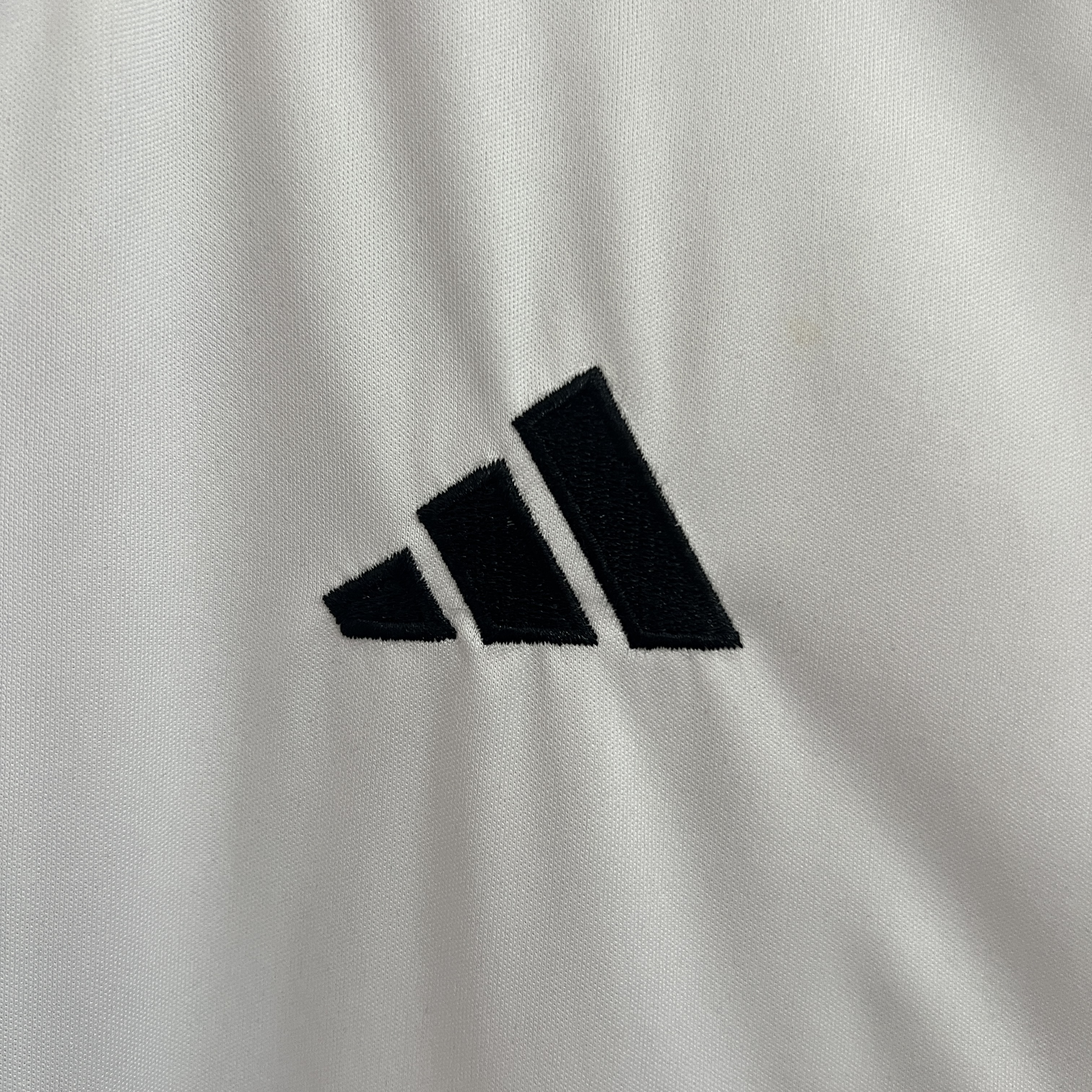 ManixJersey.com | Burgos 24-25 Home Stadium Jersey - Fans Version -Customize Name, Number and Patch | Worldwide Shipping