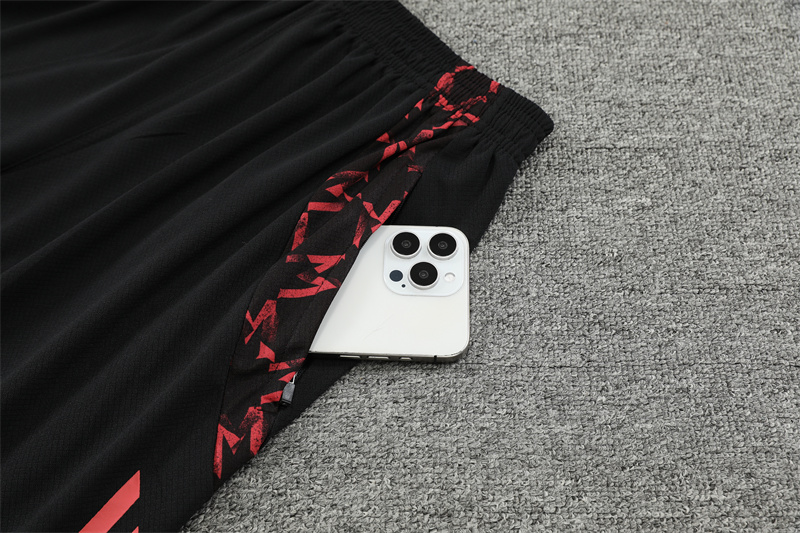 SIUjerseys-Manchester United 24-25 Short-Sleeve Training Kids Kit - Black Red Camouflage