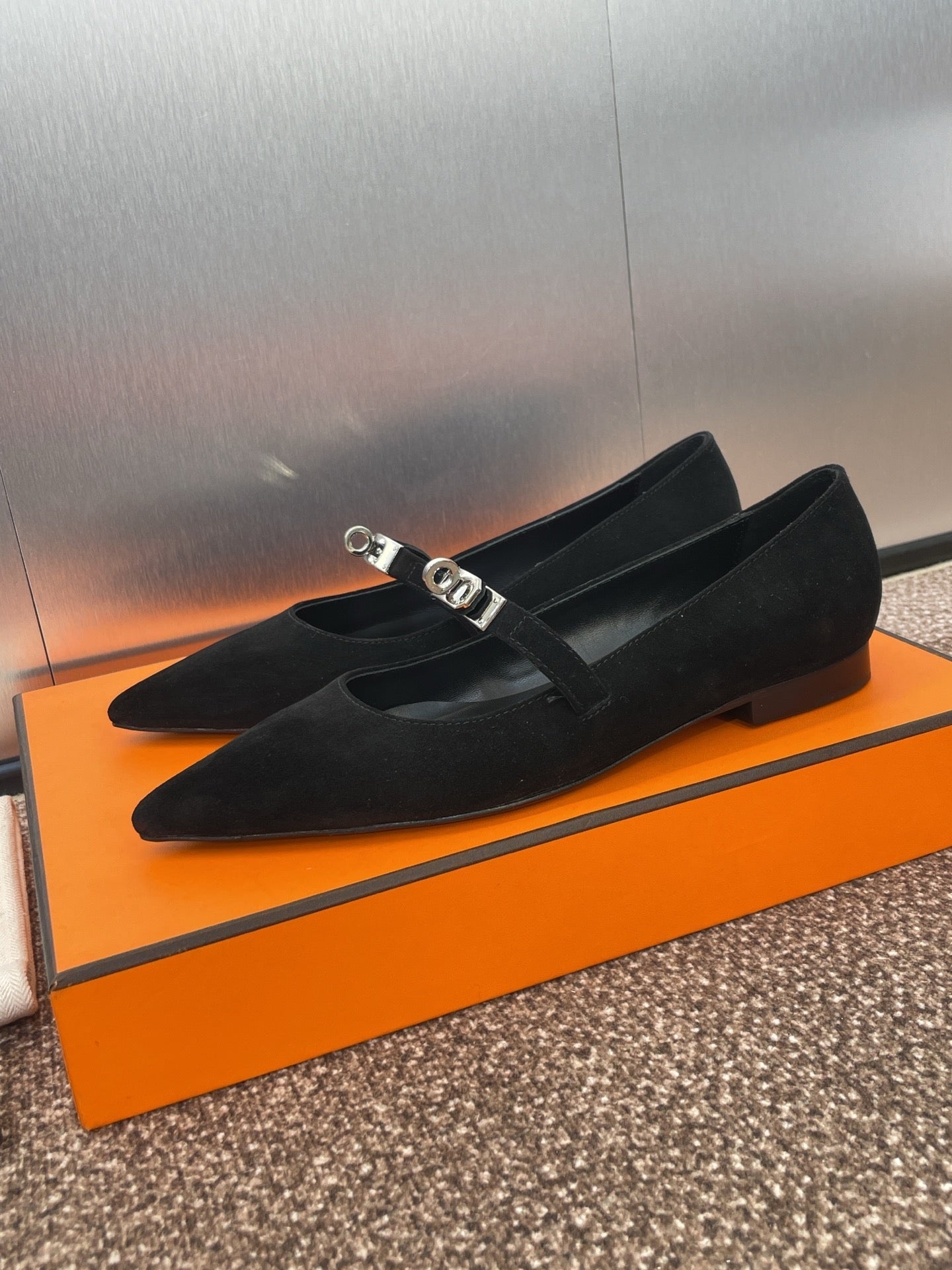 KIARA FLAT PUMP IN BLACK SUEDE、mysite、Cacoeks