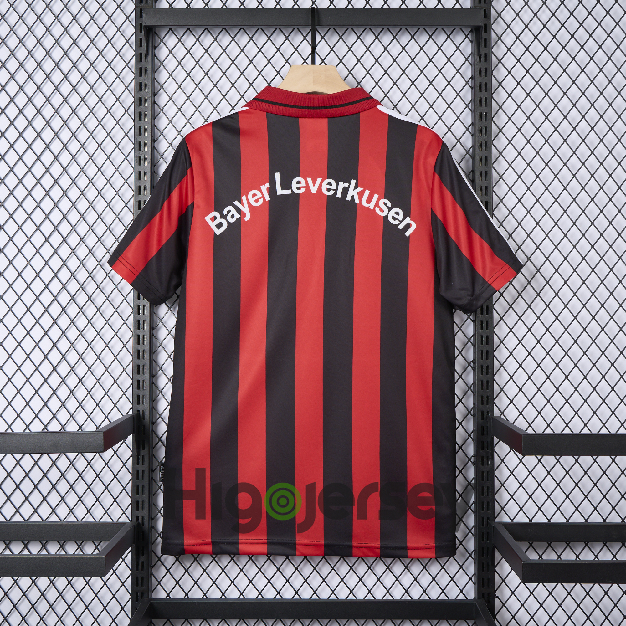 Higojerseys-Retro Bayer 04 Leverkusen 2001-02 Home Jersey