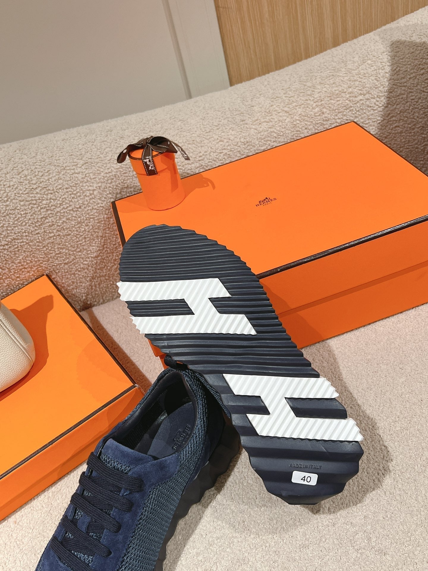 MAINLAND SNEAKER IN CLASSIC BLUE SUEDE AND BREATHABLE MESH FABRIC、mysite、Cacoeks