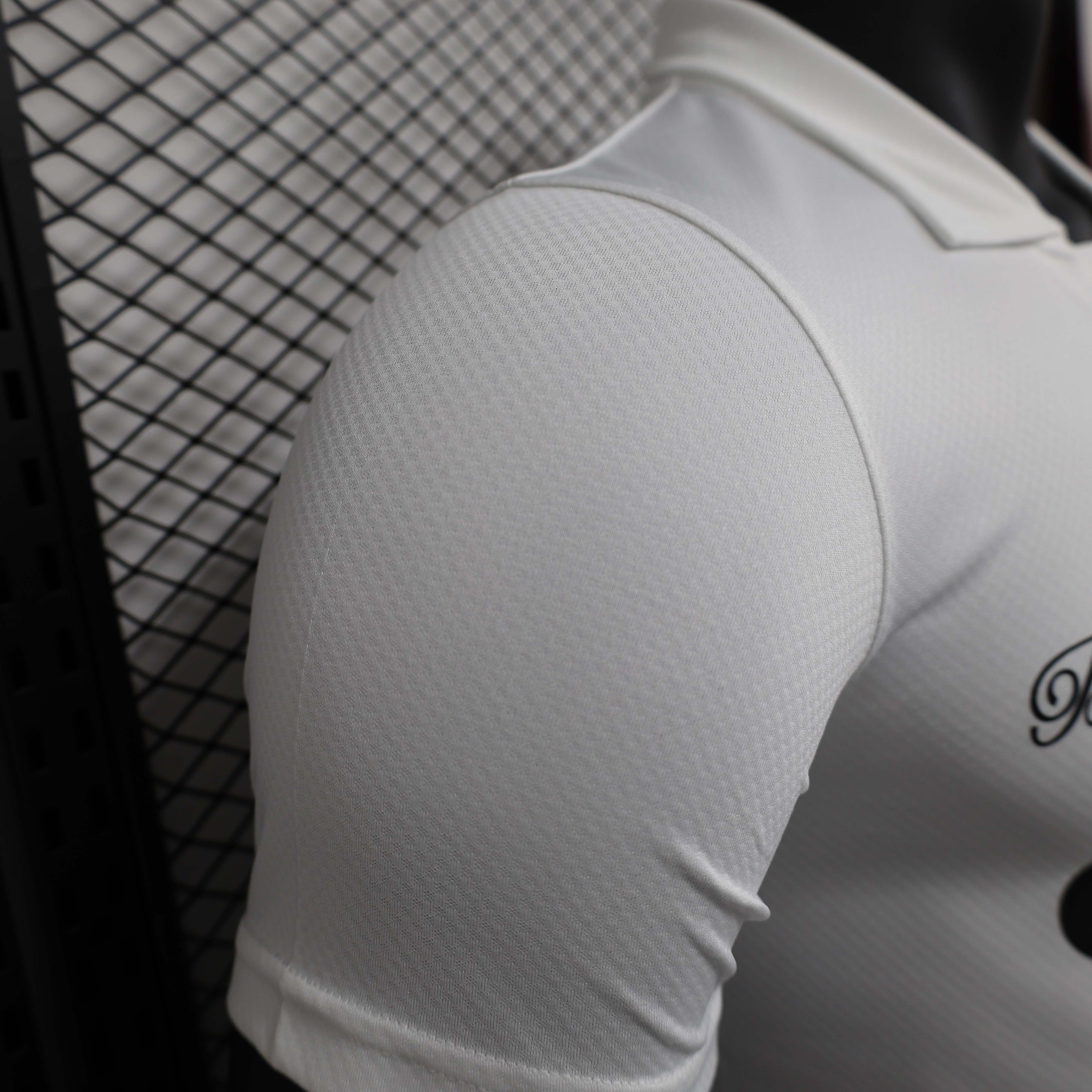 2024/2025 Player Version Barcelona Special Edition White Football Shirt 1:1 Thai Quality:football jersey mysite: unitedjerseyfootball 邓江浪:football