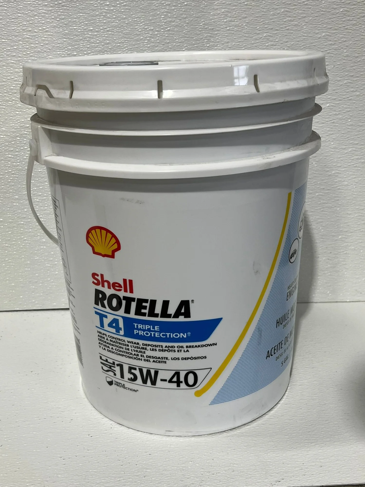 Shell Rotella T4 15w40 CK-4 (white commercial) 5 GL &mdash; Tri County Propeller  Service