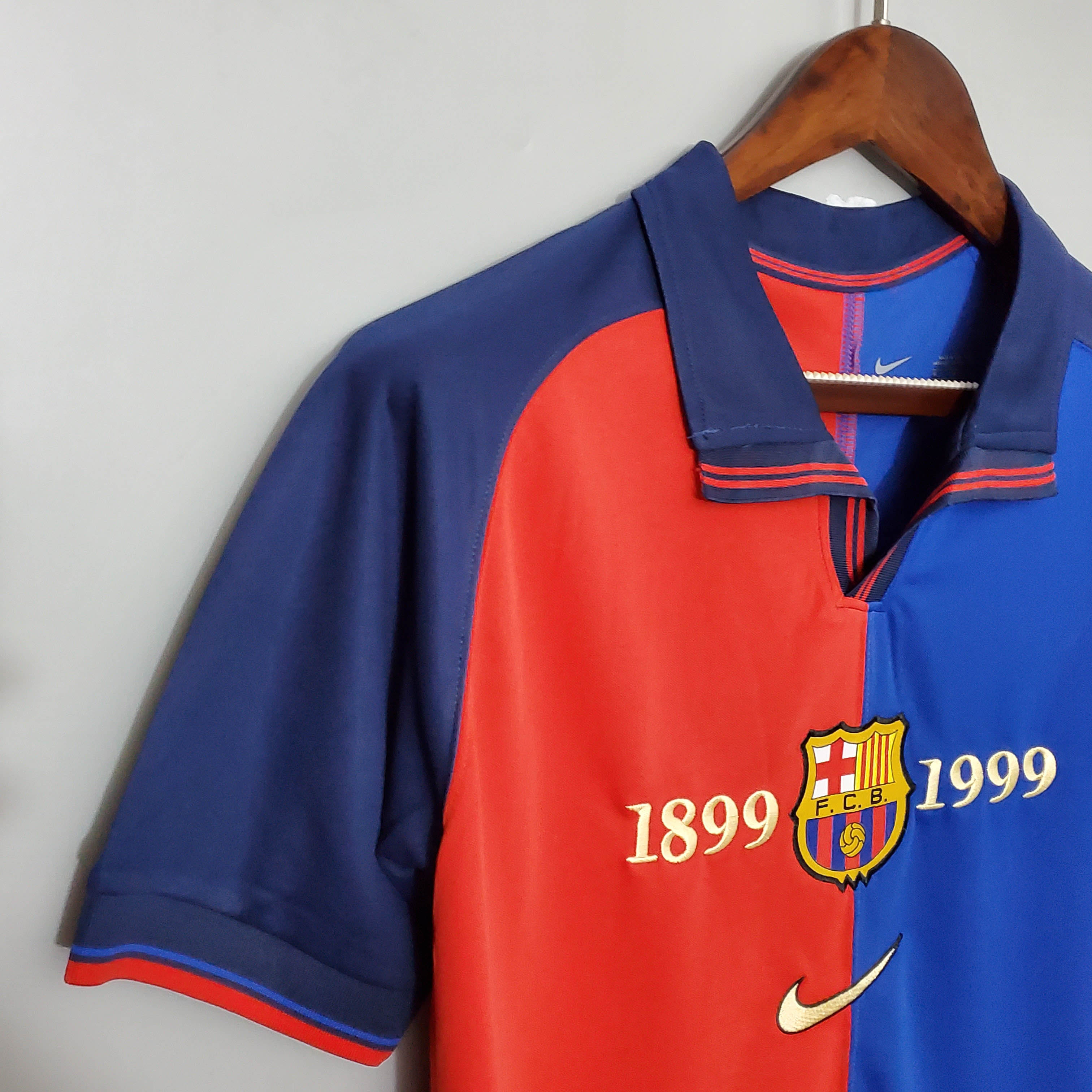 1999/2000 Retro Barcelona Home 100th Anniversary Version Football Shirt 1:1 Thai Quality:football jersey mysite: unitedjerseyfootball 邓江浪:football