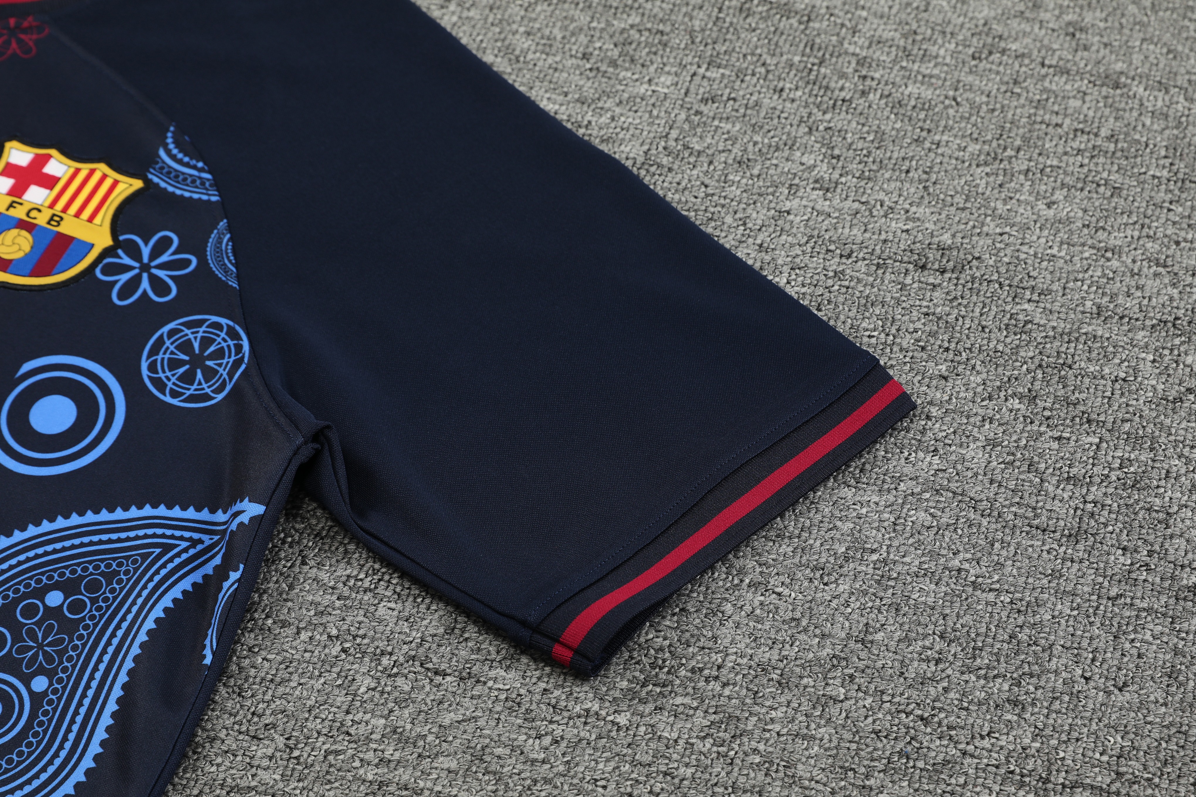 ManixJersey.com | Barcelona 24-25 Short-Sleeve Training Set - Blue with Pattern -Customize Name, Number and Patch | Worldwide Shipping