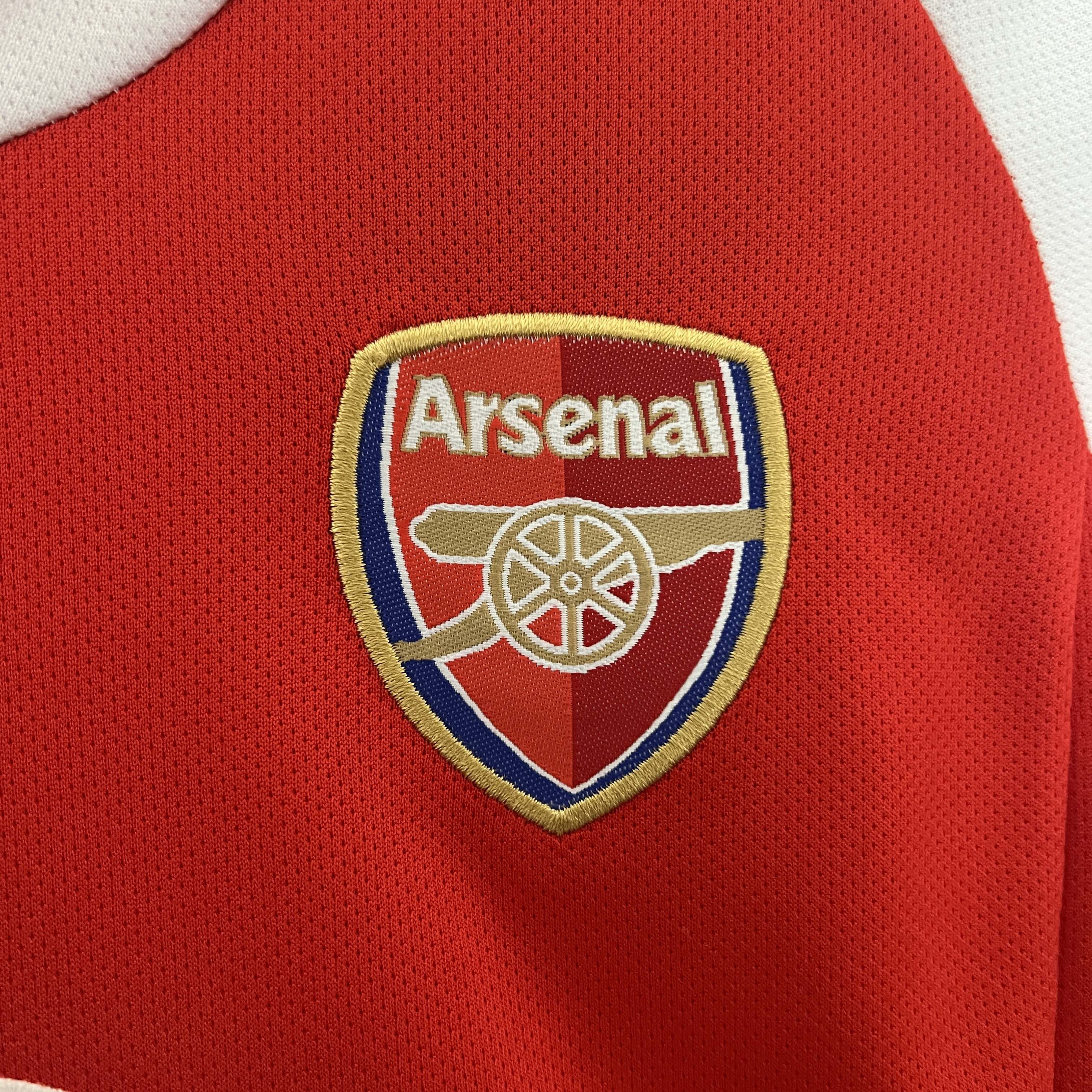 2002/2004 Retro Arsenal Home Football Shirt 1:1 Thai Quality Kids Size:football jersey mysite: unitedjerseyfootball 邓江浪:football