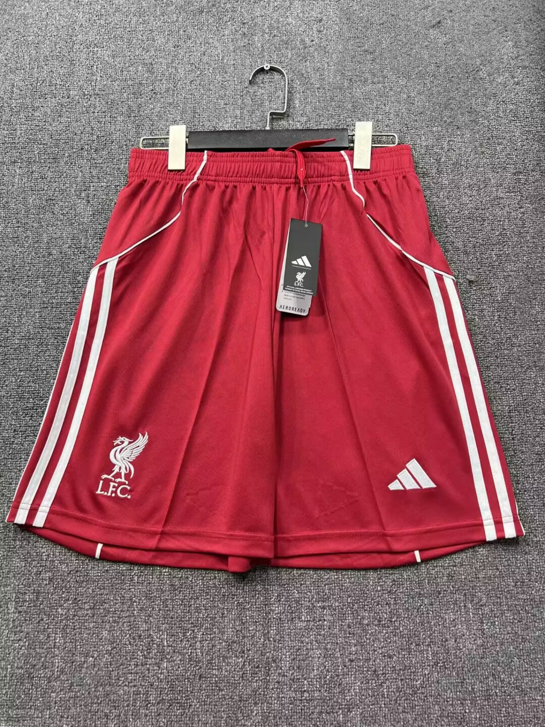 2025/2026 Liverpool Home Shorts 1:1 Thai Quality:football jersey mysite: unitedjerseyfootball 邓江浪:football