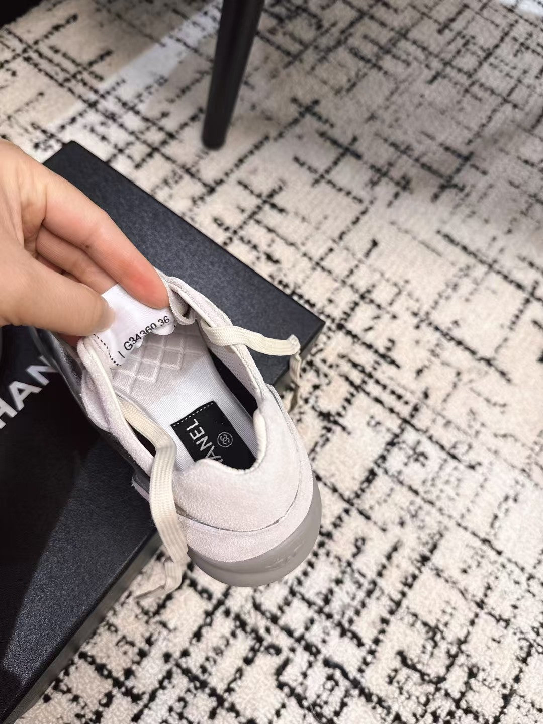 CLASSIC SNEAKERS IN SILVER SHEEPSKIN、mysite、Cacoeks