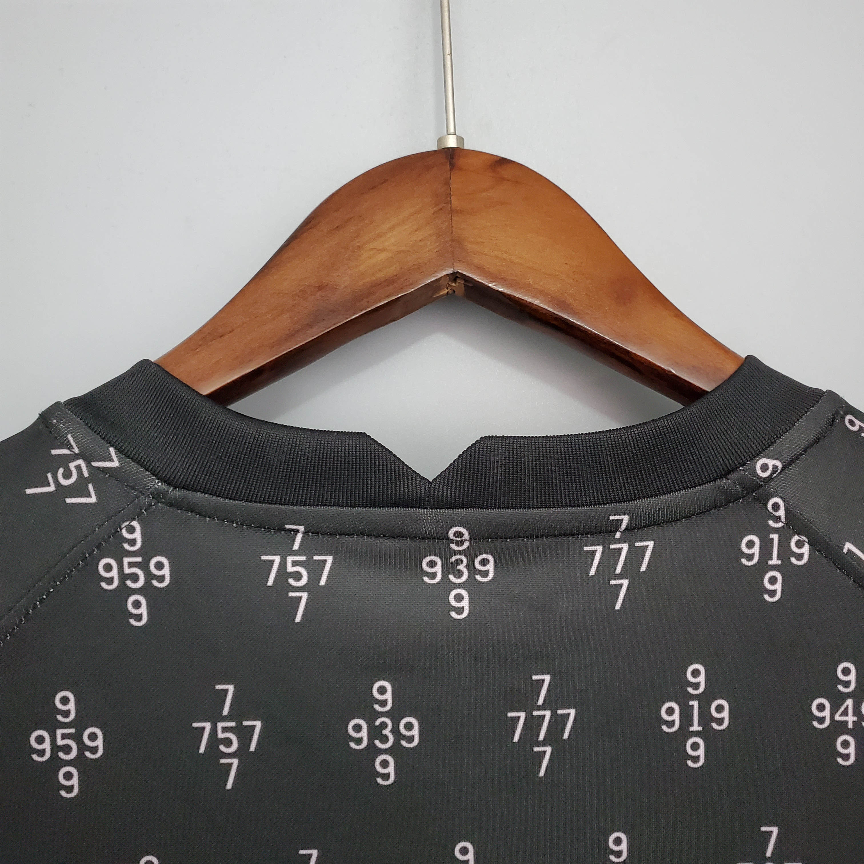 2021/2022 Psg Paris Saint-Germain Training Wear Black:football jersey mysite: unitedjerseyfootball 邓江浪:football