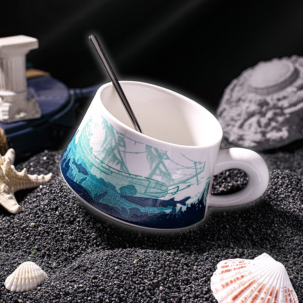 GEEK BAR-https://www.hot-toy.com/