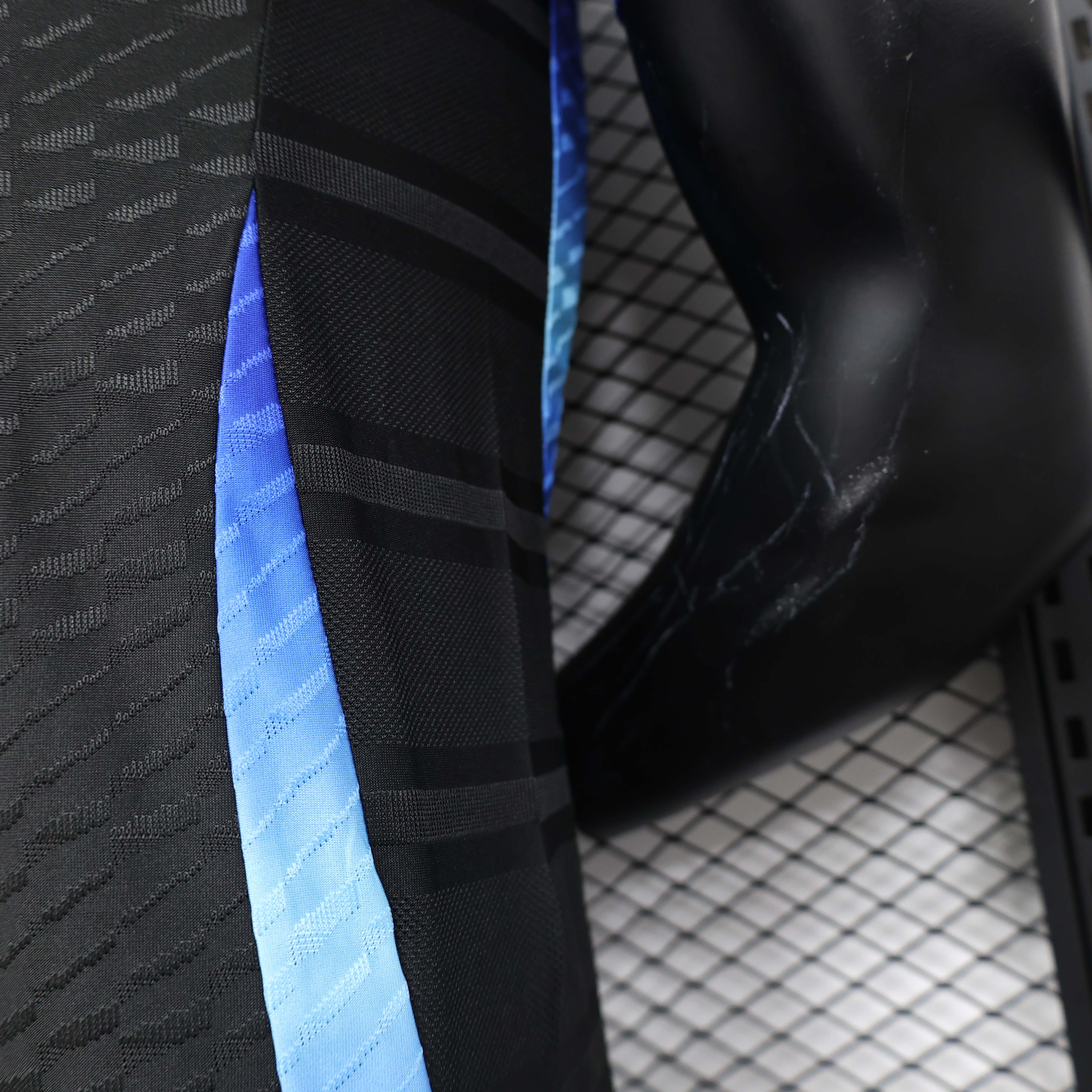 2024/2025 Player Version Real Madrid Special Edition Black and Blue Football Shirt 1:1 Thai Quality:football jersey mysite: unitedjerseyfootball 邓江浪:football