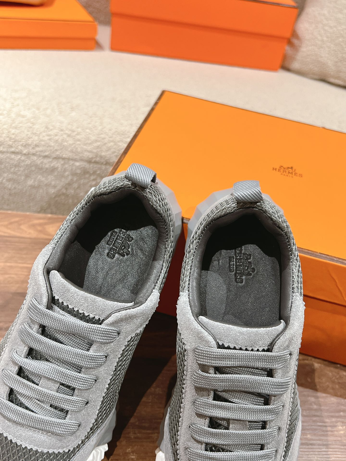 MAINLAND SNEAKER IN MOUSE GRAY SUEDE AND BREATHABLE MESH FABRIC、mysite、Cacoeks