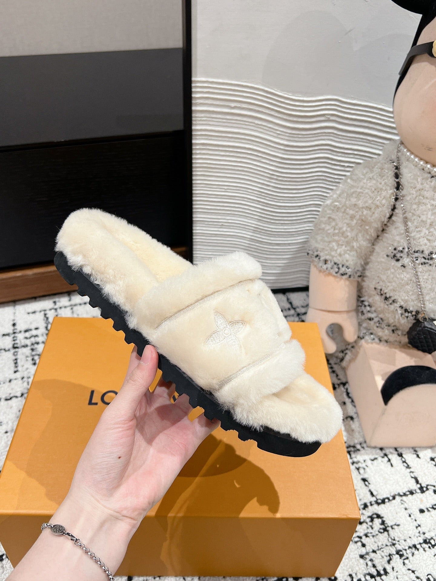 SLIPPER IN BEIGE BISQUE FLEECE、mysite、Cacoeks