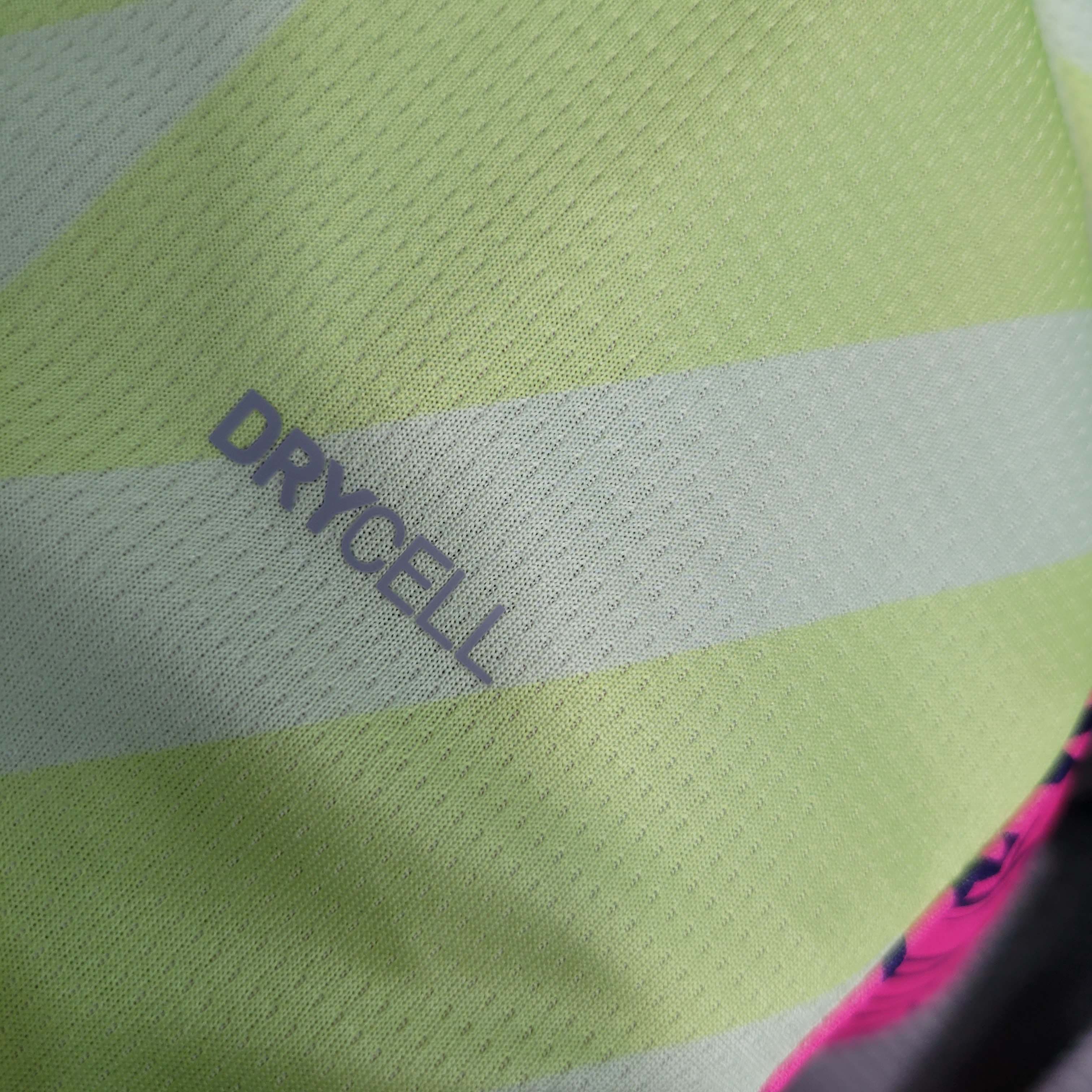 2023/2024 Manchester City Goalkeeper Fluorescent Green Football Shirt 1:1 Thai Quality:football jersey mysite: unitedjerseyfootball 邓江浪:football