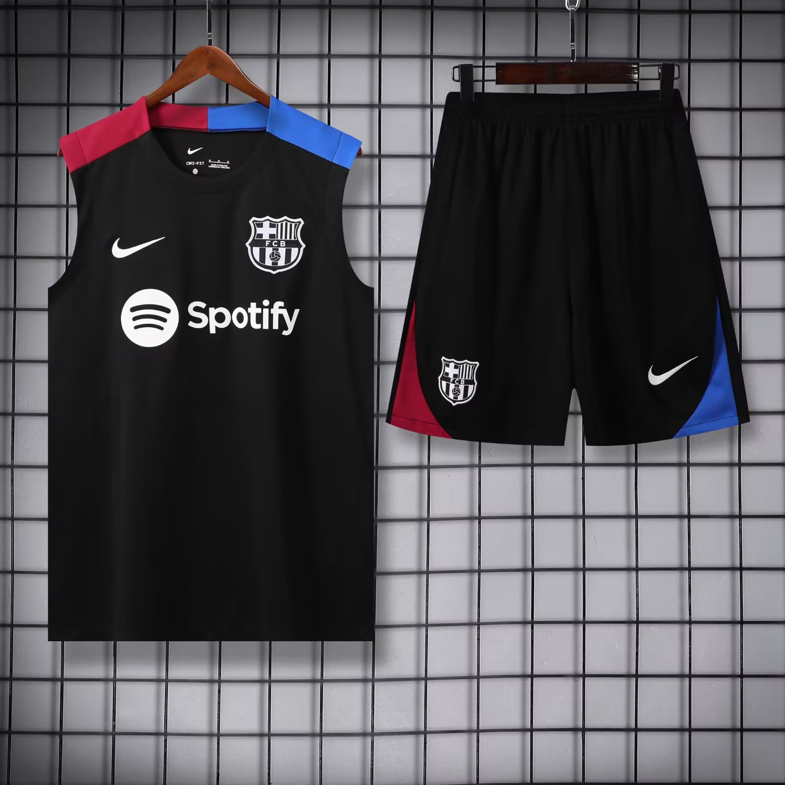 2024/2025 Barcelona Sleeveless Training Wear Black Set Football Shirt 1:1 Thai Quality:football jersey mysite: unitedjerseyfootball 邓江浪:football