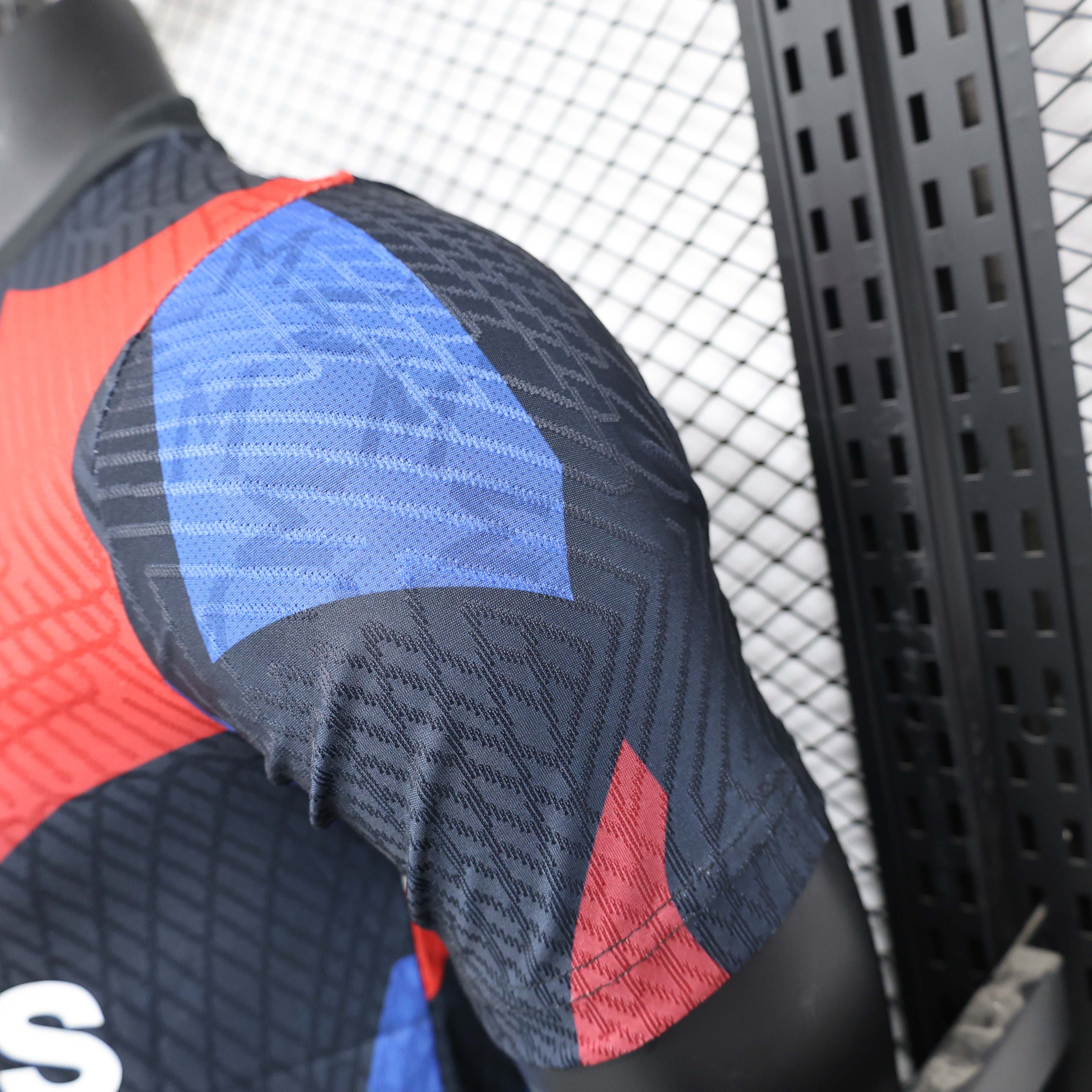 2024/2025 Player Version Manchester United Pre-match clothing Football Shirt 1:1 Thai Quality:football jersey mysite: unitedjerseyfootball 邓江浪:football