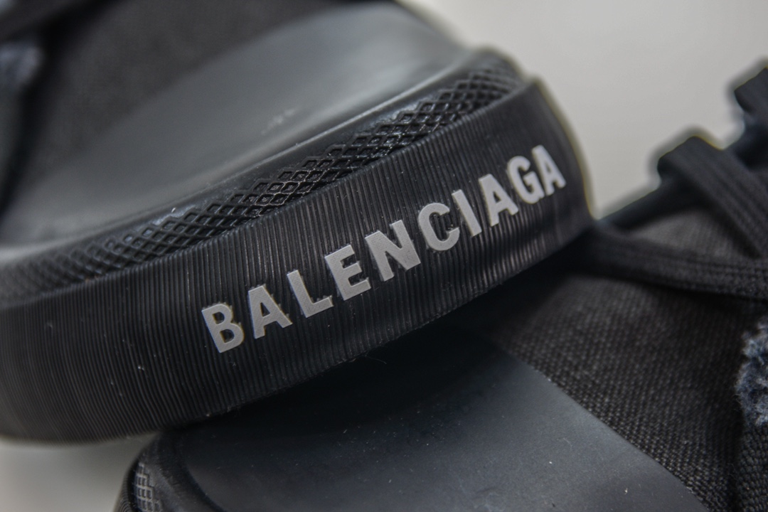 Balenciaga Paris Low Top Sneaker in Black Destroyed Cotton、mysite、Cacoeks