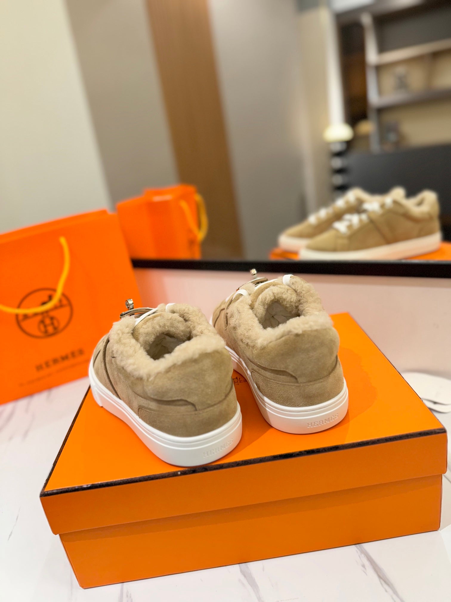 DAY SNEAKER IN TORTILLA BROWN SUEDE AND FLEECE LINING、mysite、Cacoeks