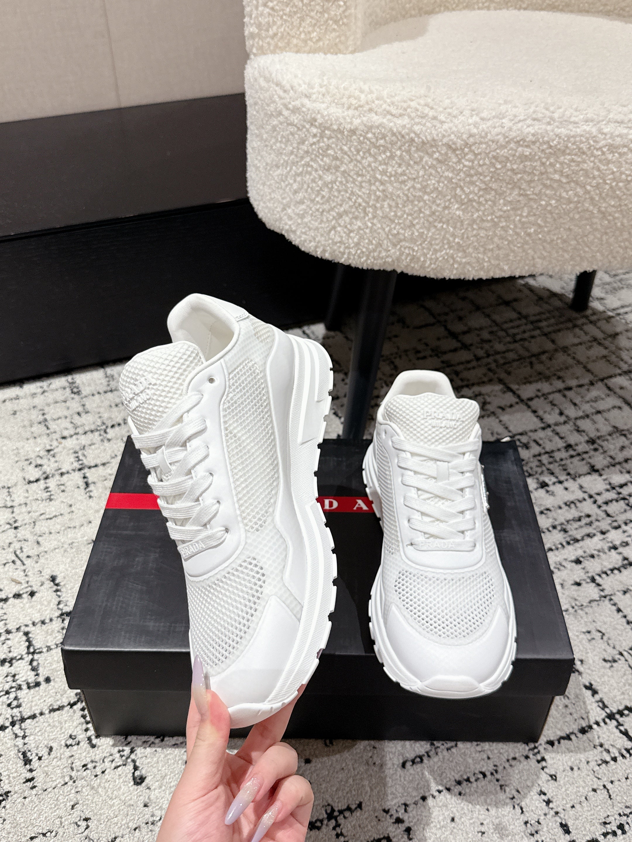 PRADA 25S MEN SNEAKERS IN WHITE CANVAS、mysite、Cacoeks