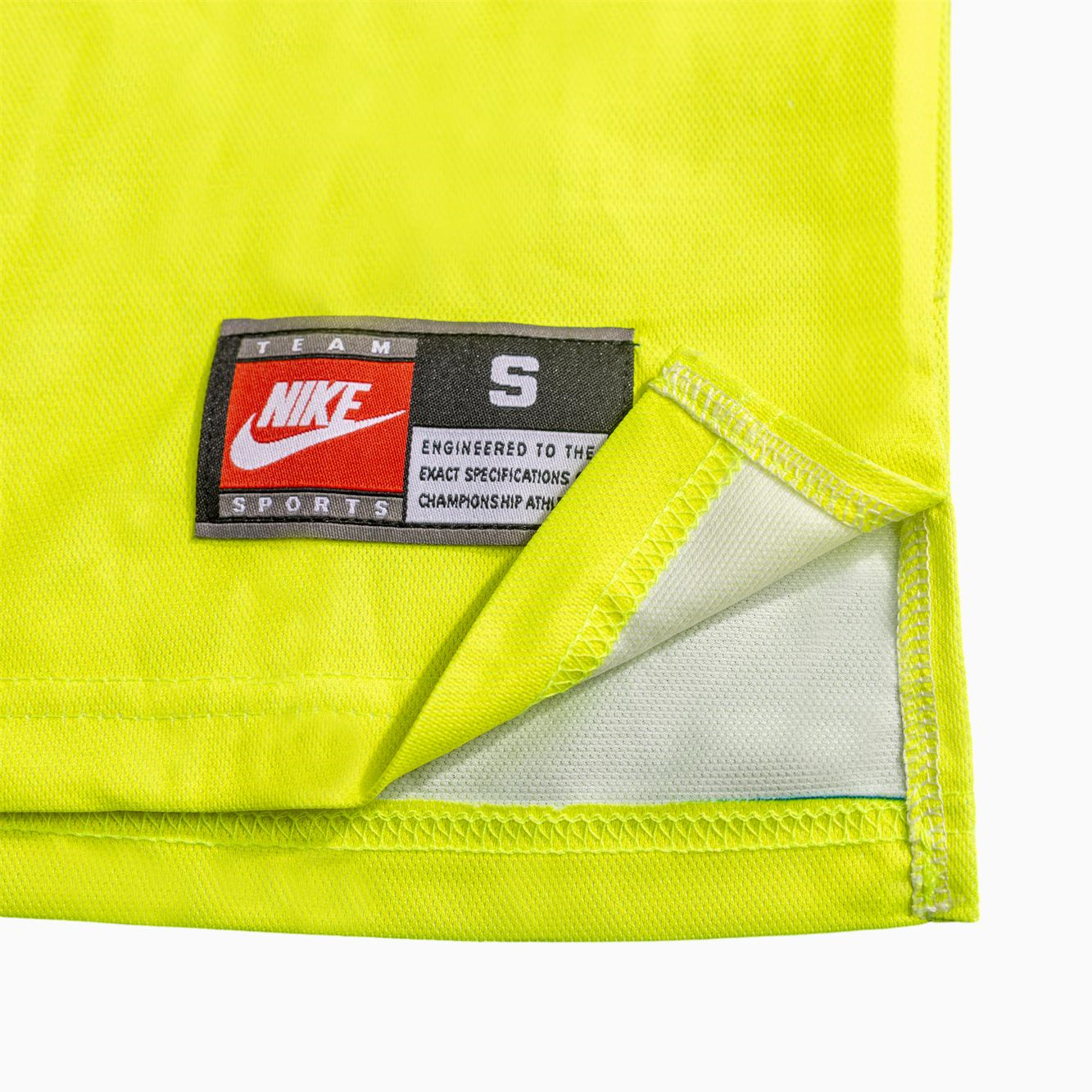 Higojerseys-Retro Dortmund 1996-97 Home Champions League Final Jersey