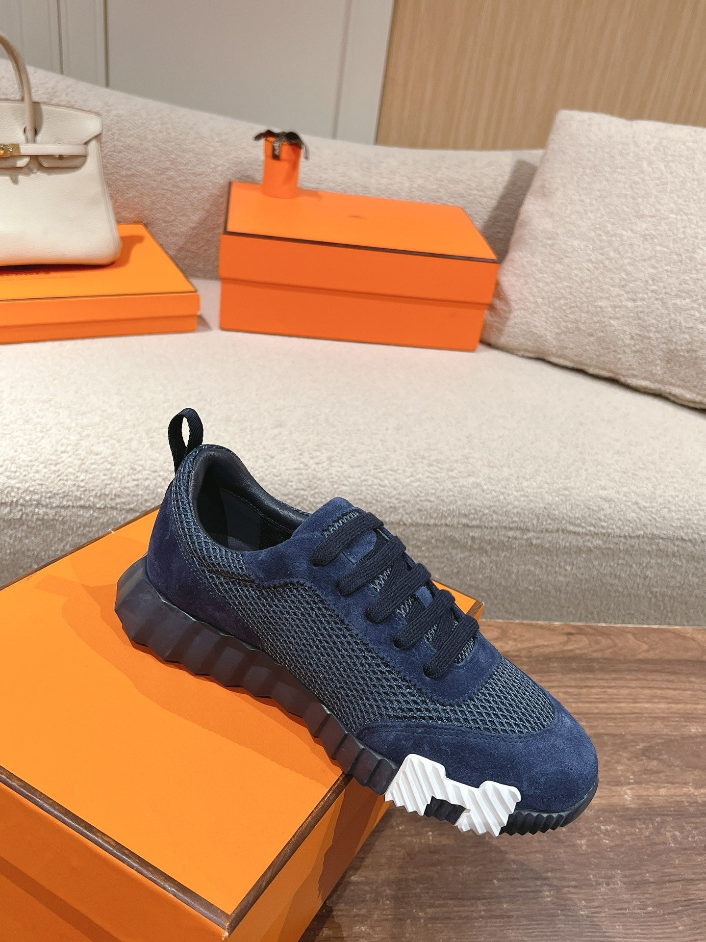 MAINLAND SNEAKER IN CLASSIC BLUE SUEDE AND BREATHABLE MESH FABRIC、mysite、Cacoeks