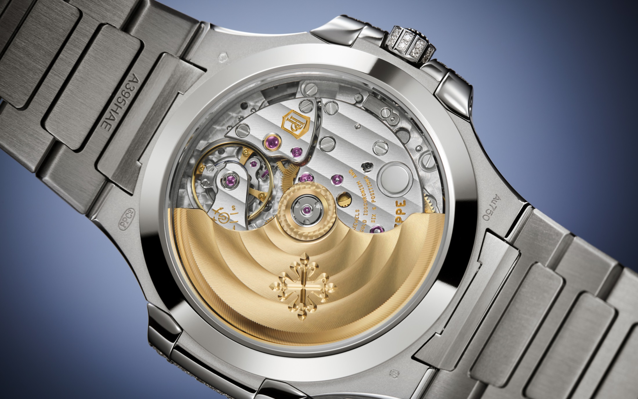 Superclone 1:1 Patek Philippe Nautilus 7118-fasswatch