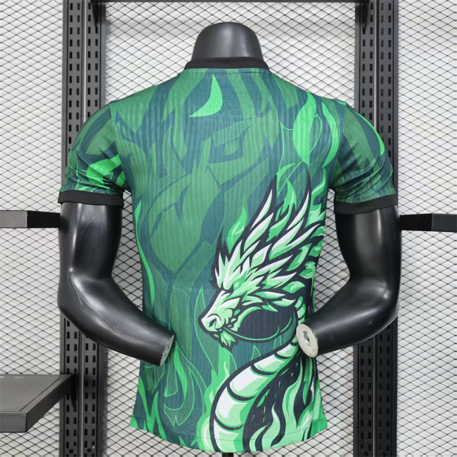 UltraTrikot-Liver.pool 25-26 Green Dragon and Fire Special Jersey - Player Version
