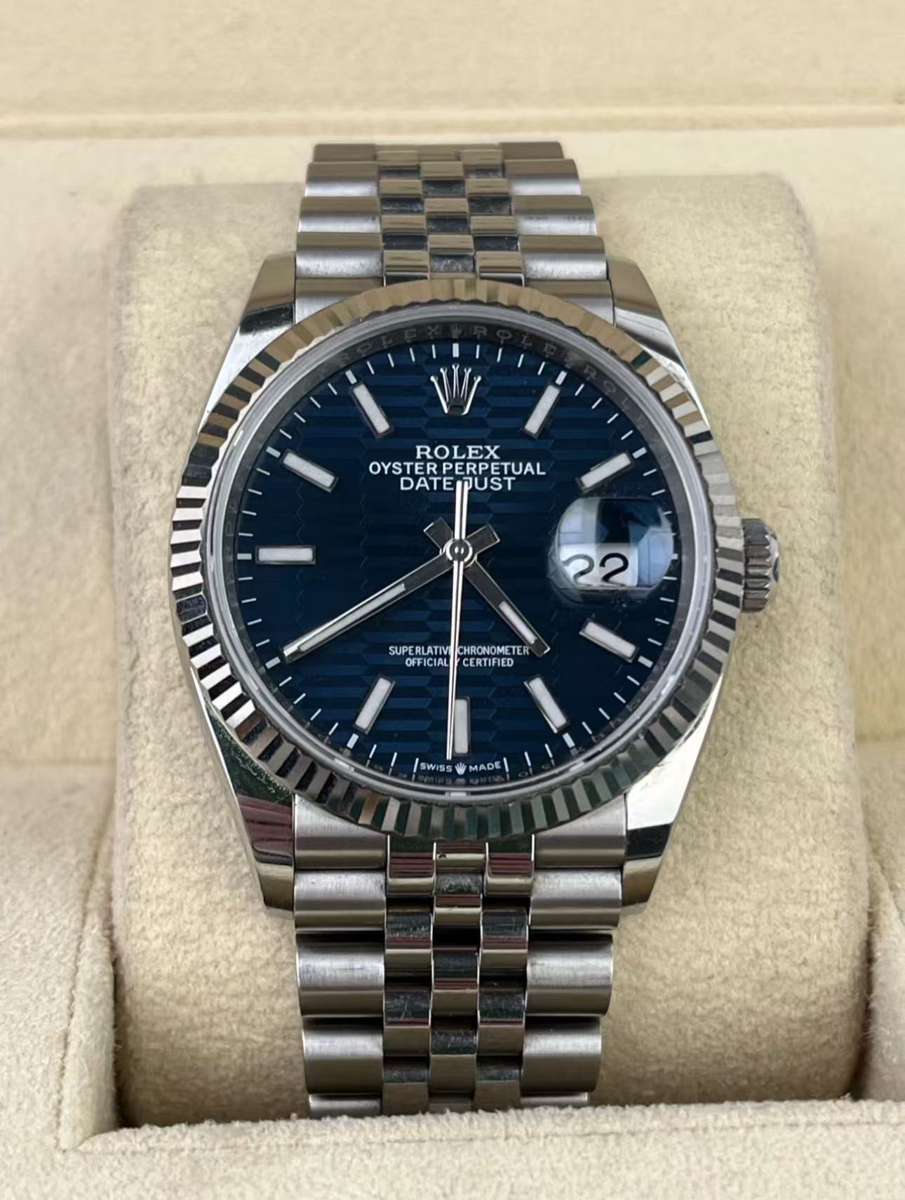 Rolex Datejust 36mmSuper Clone Swiss ReplicaWatch Blue Fluted Dial Ref 126234 3235 Swiss Movement