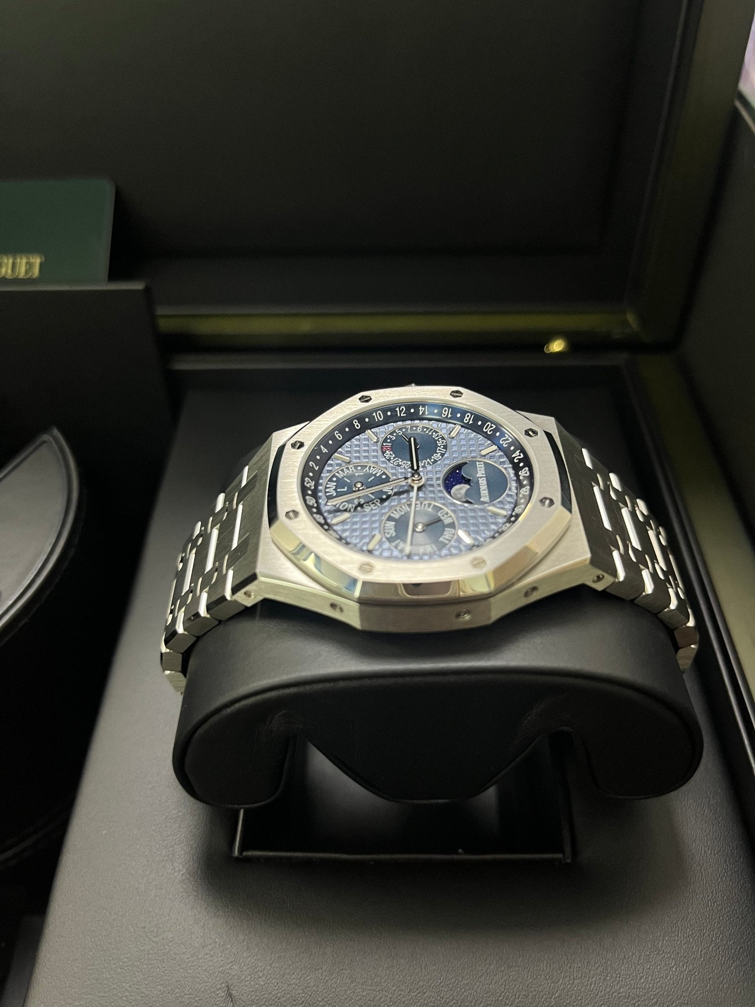 Watch 2