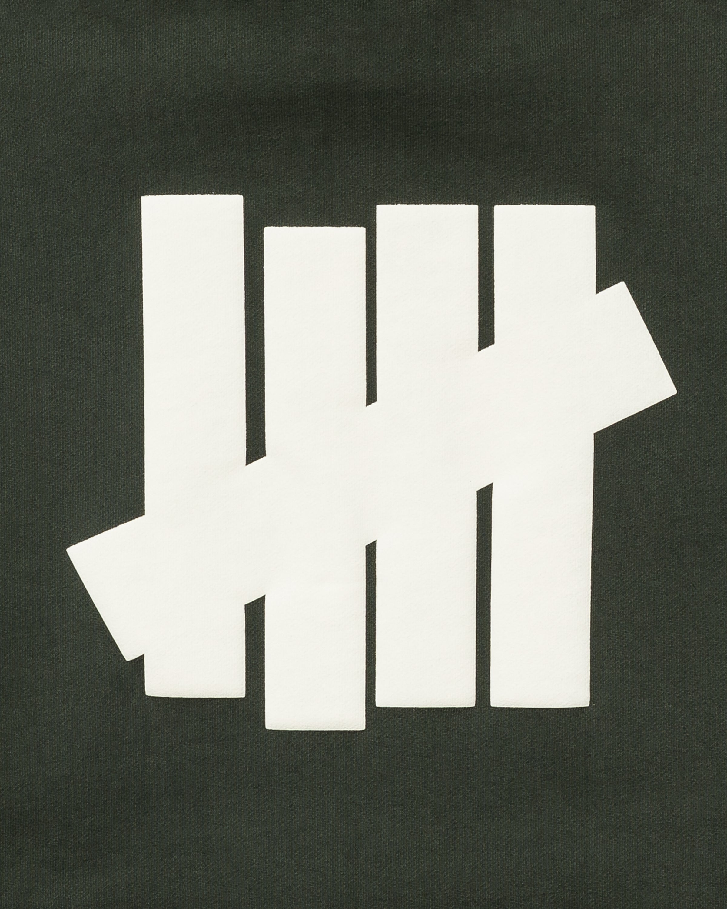 UNDEFEATED ICON PULLOVER HOOD