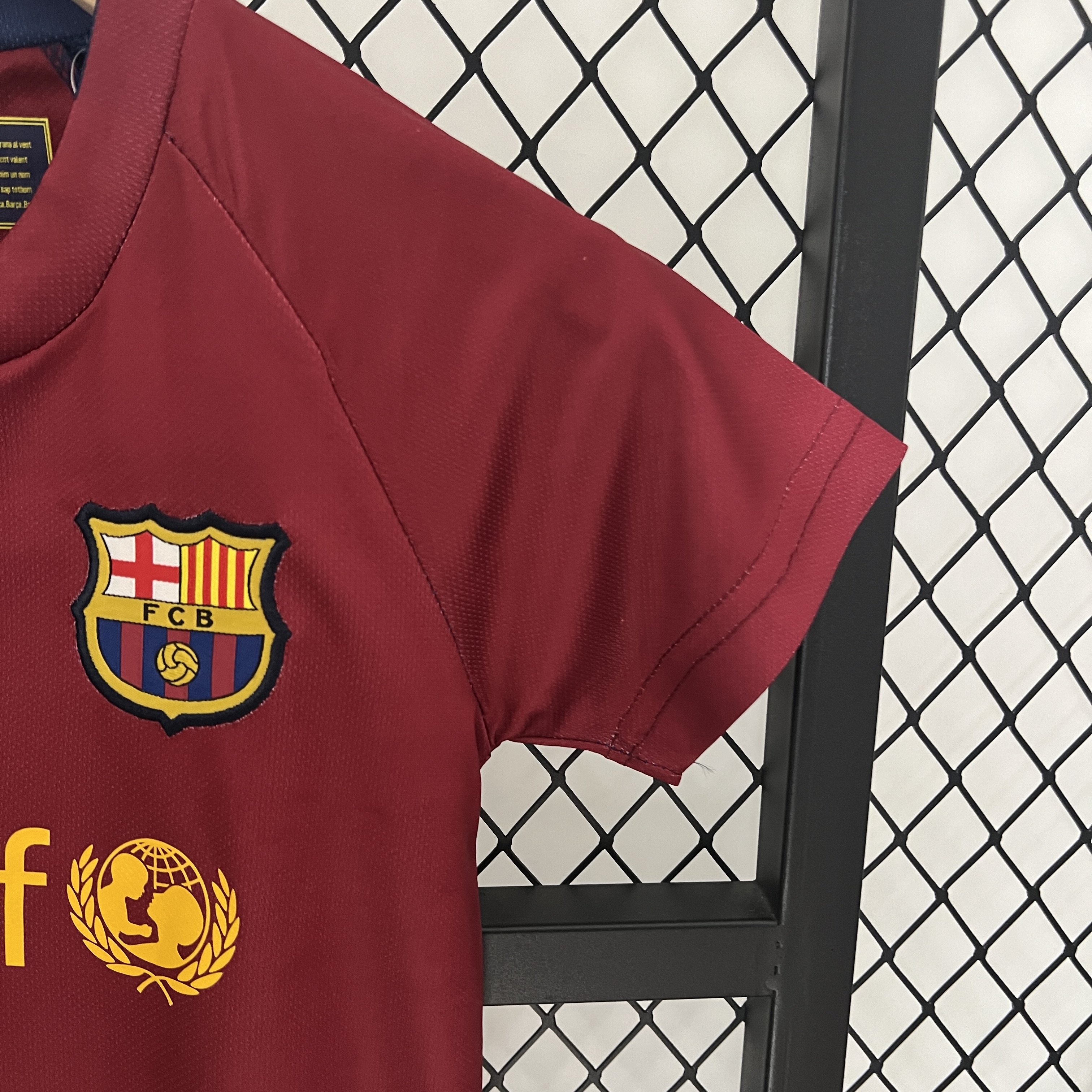 GlobeJersey-Retro Barcelona 2008-09 Home Stadium Kids Kit
