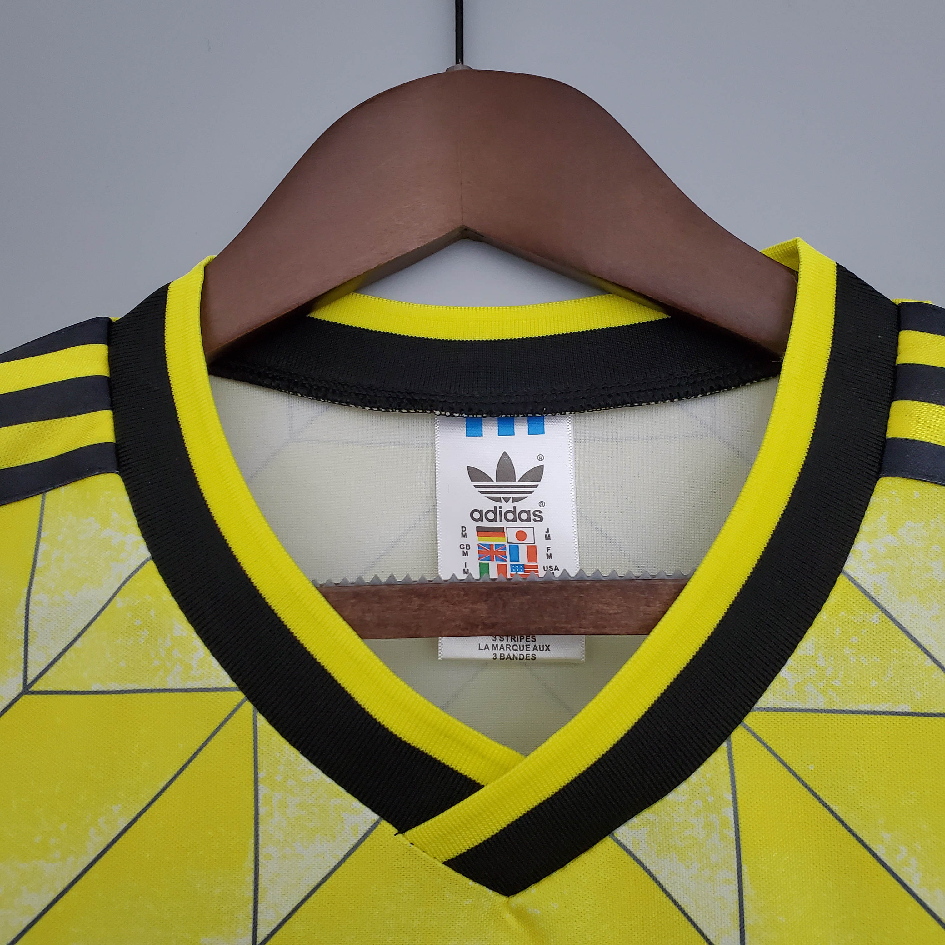 1988/1989 Retro Dortmund Home Football Shirt:football jersey mysite: unitedjerseyfootball 邓江浪:football