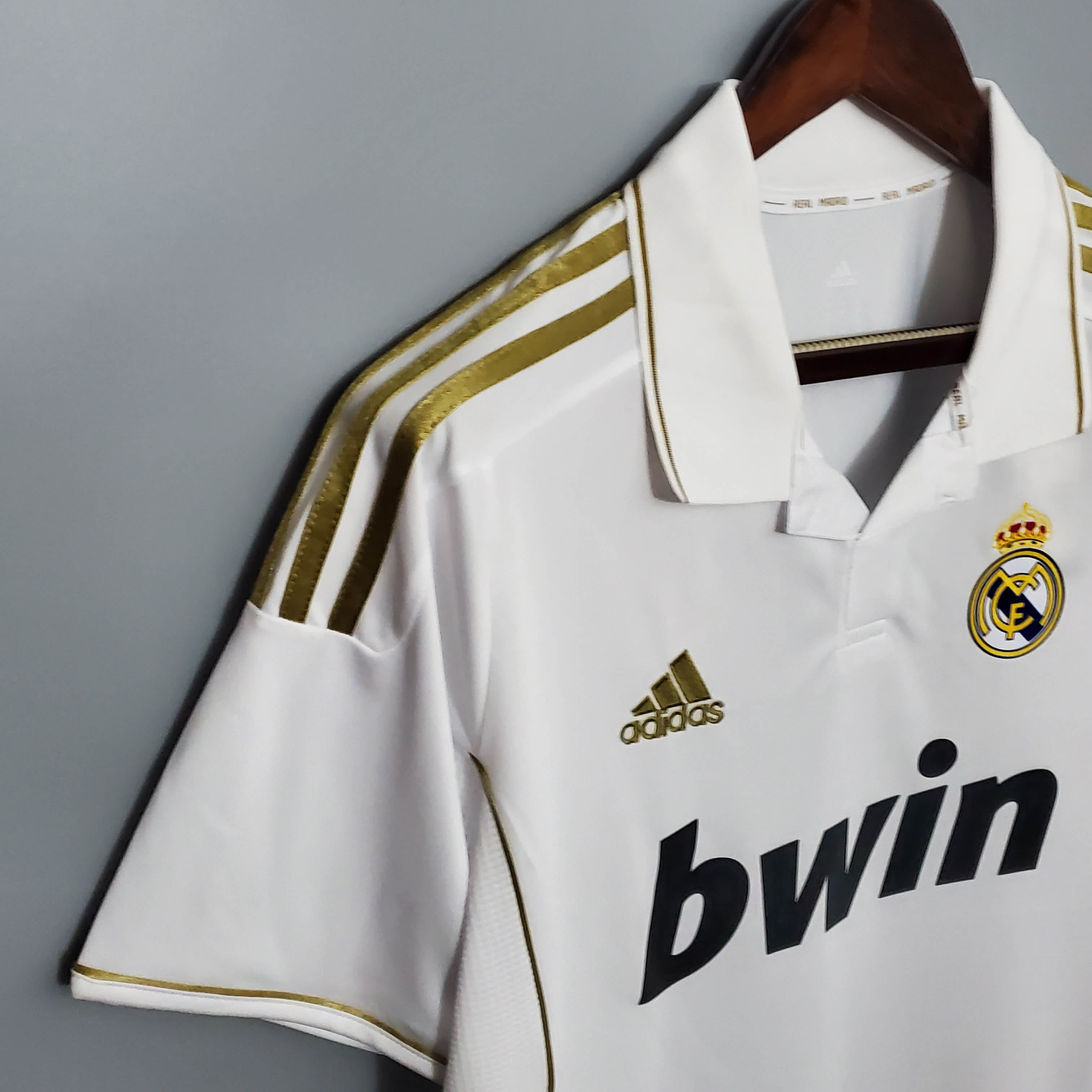 2011/2012 Retro Real Madrid Home:football jersey mysite: unitedjerseyfootball 邓江浪:football