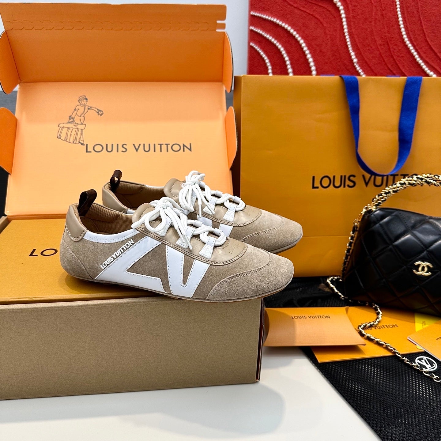 SNEAKERINA TRAINERS IN BROWN AND WHITE SUEDE、mysite、Cacoeks