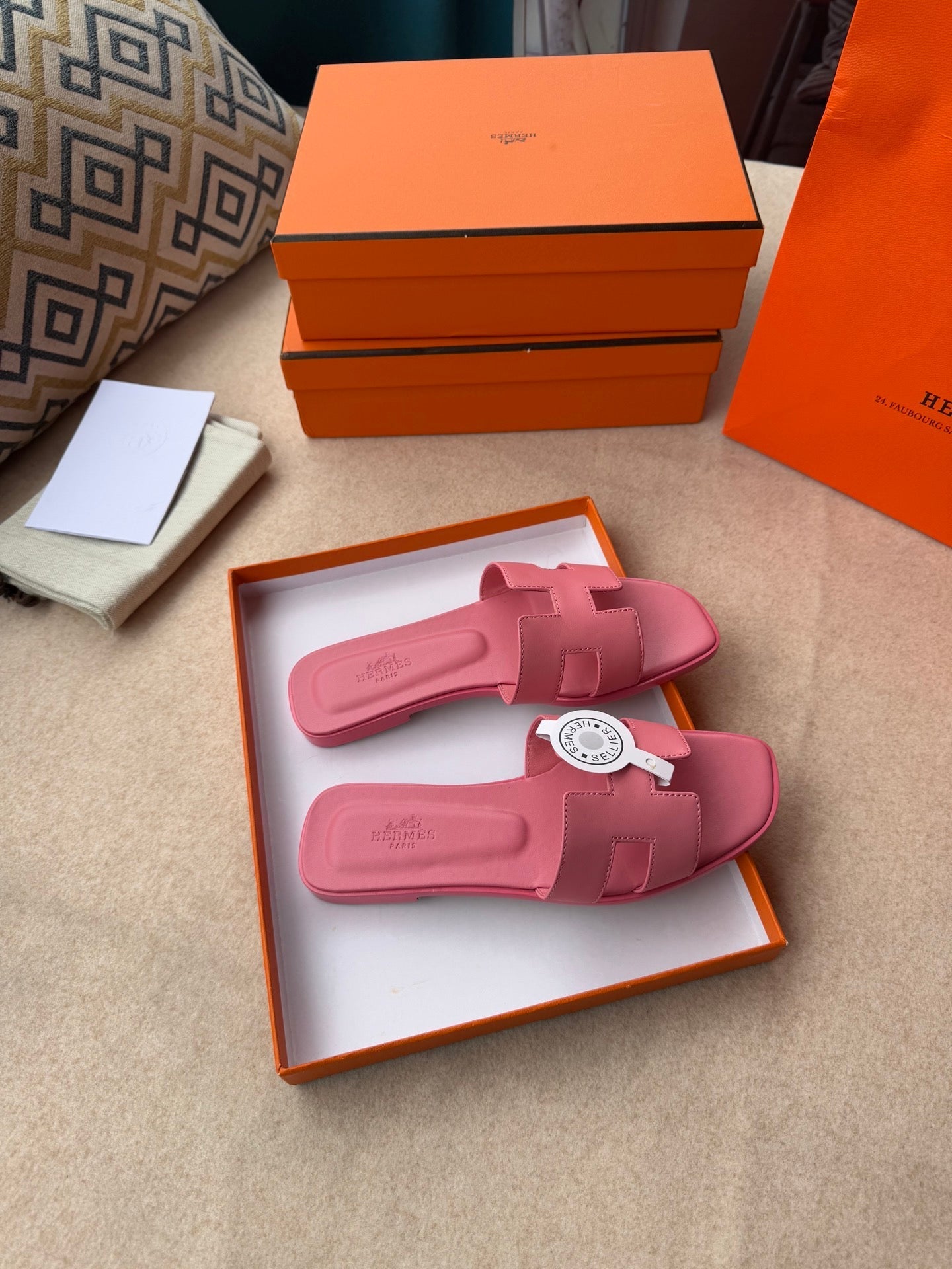 0RAN SANDALS IN ROSE PINK CALFSKIN、mysite、Cacoeks