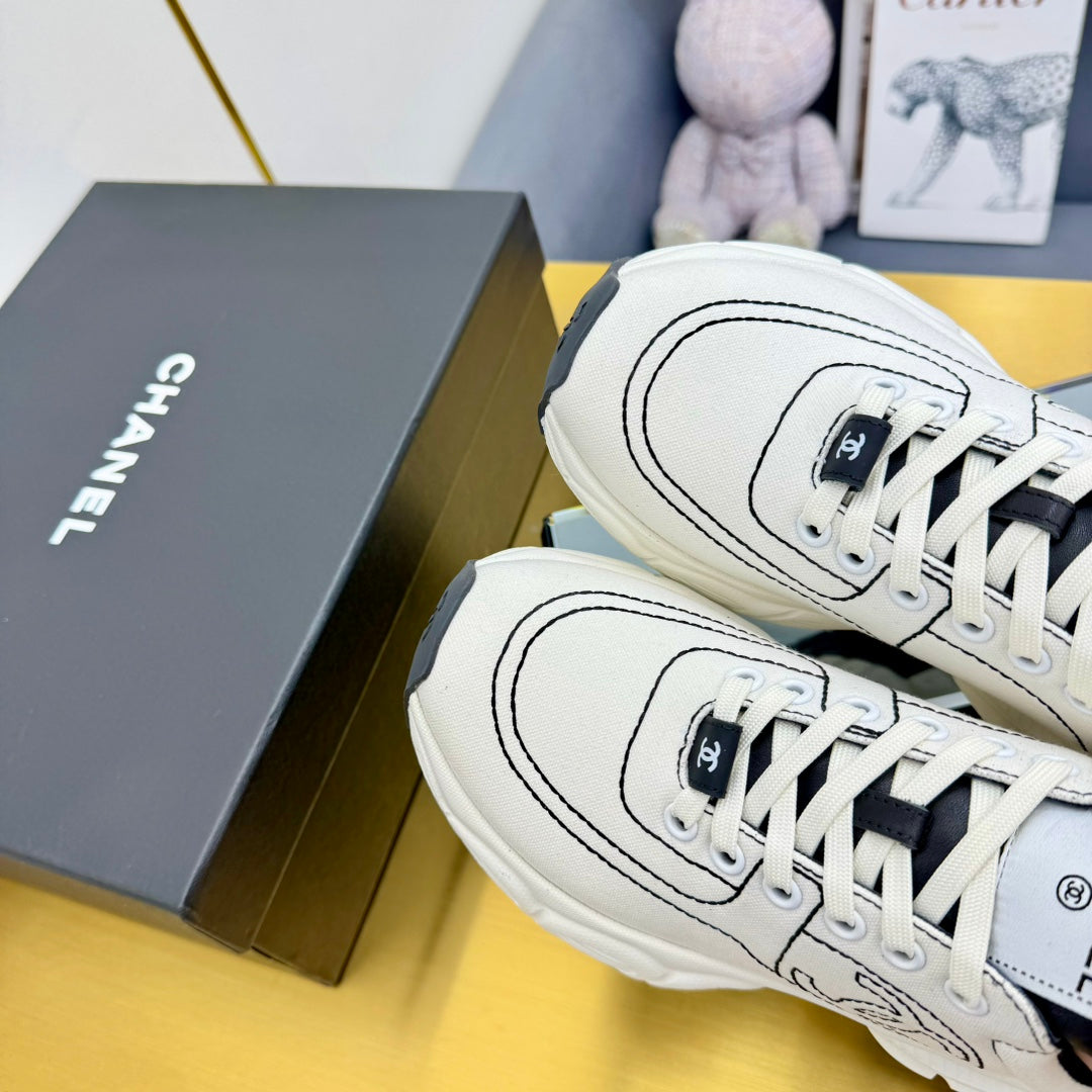 SNEAKER IN WHITE MIX BLACK BREATHABLE FABRIC、mysite、Cacoeks