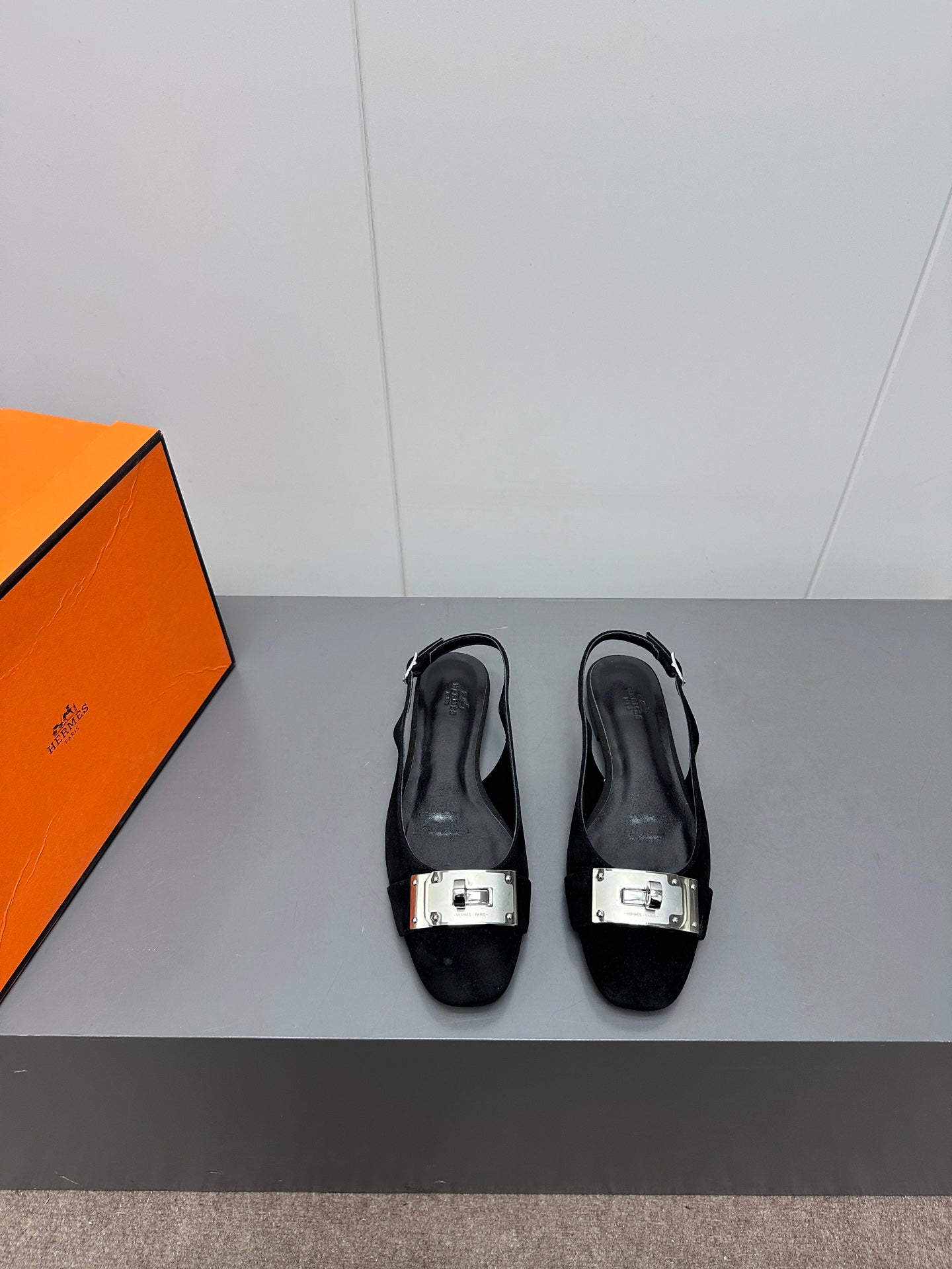 INNOCENTE SLINGBACK IN BLACK SUEDE、mysite、Cacoeks