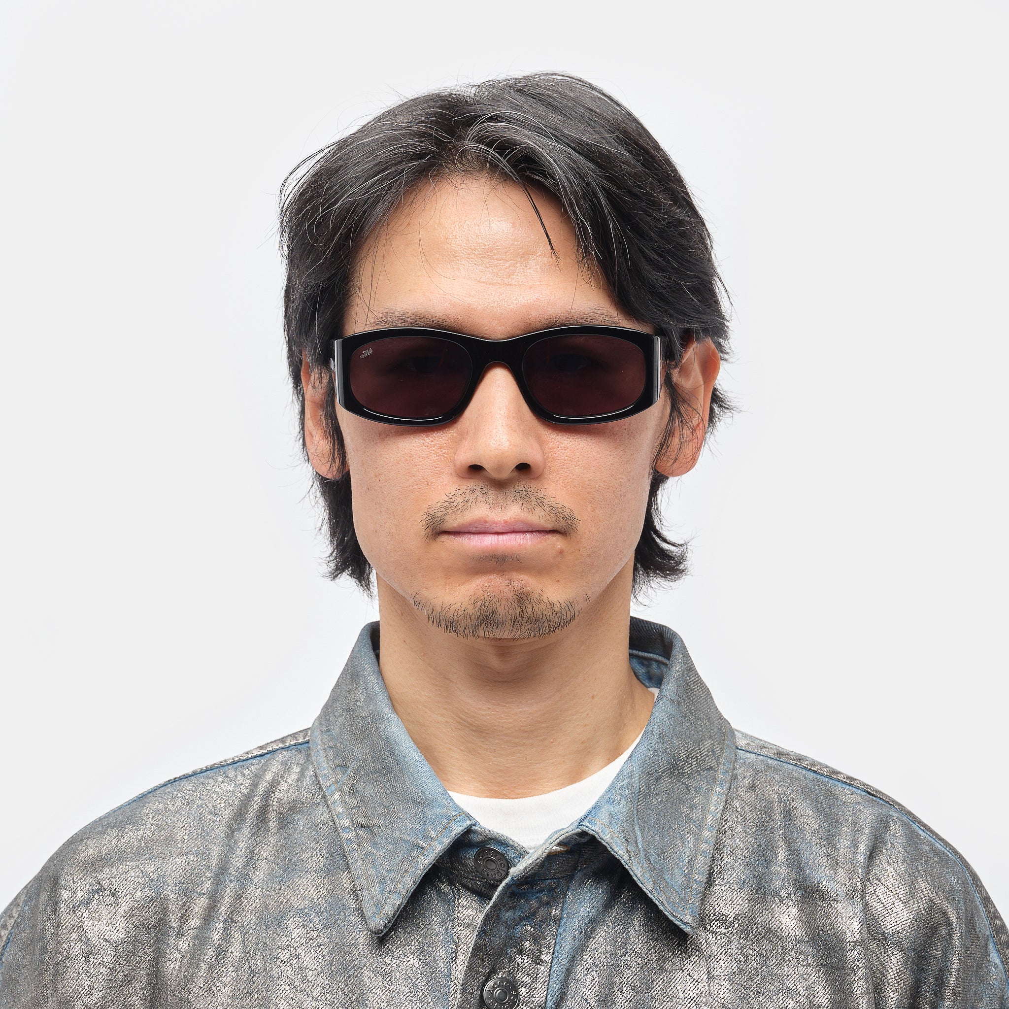 Eazy Sunglasses in Black