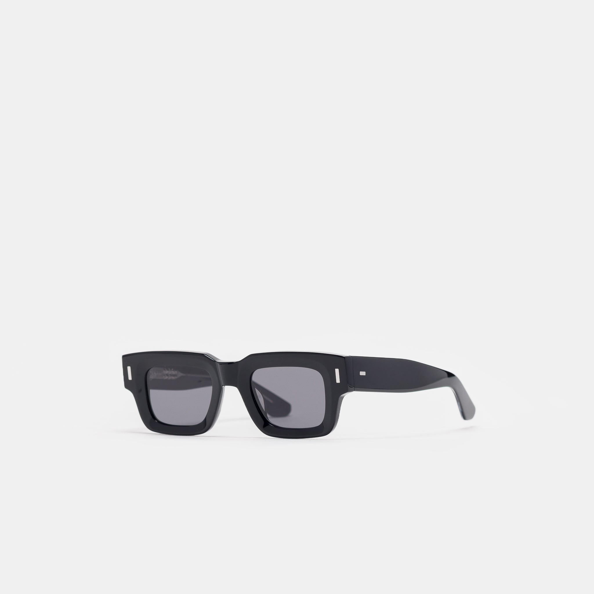 Ares Sunglasses in Black/Black